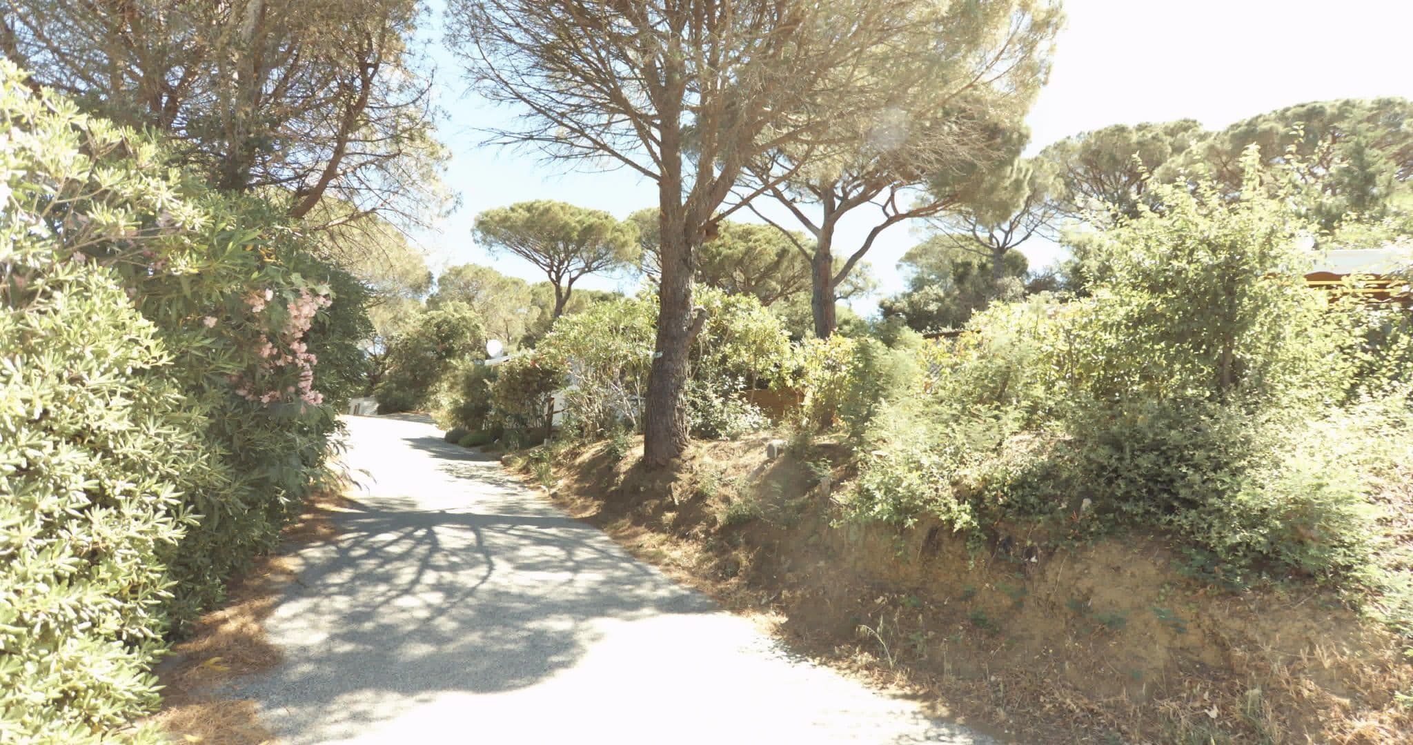 Street view near Parc St James, Gassin — © sogefi (CC BY-SA · Mapillary)