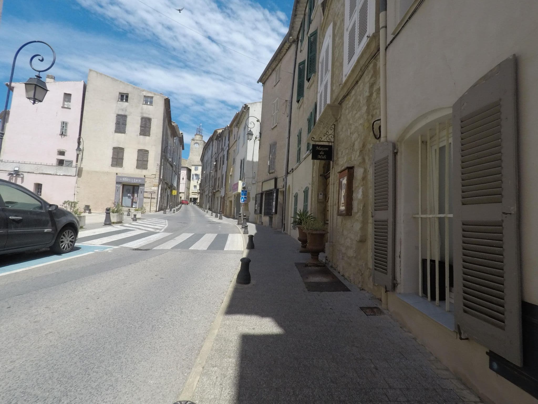 Street view near maison de midi, Lorgues — © AlaeddineJERAD (CC BY-SA · Mapillary)