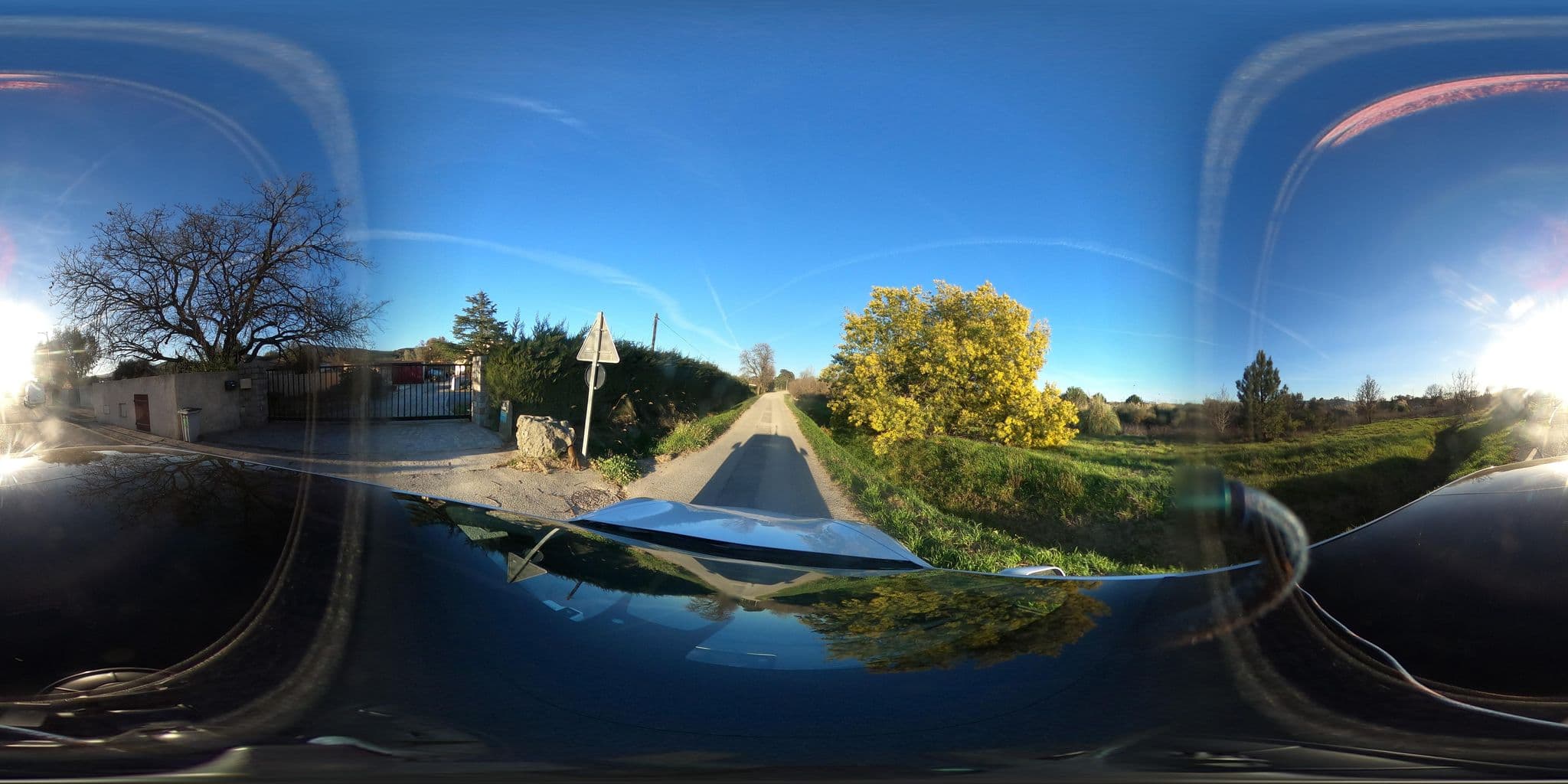 Street view near Mas Le Chene, Grimaud — © sogefi (CC BY-SA · Mapillary)