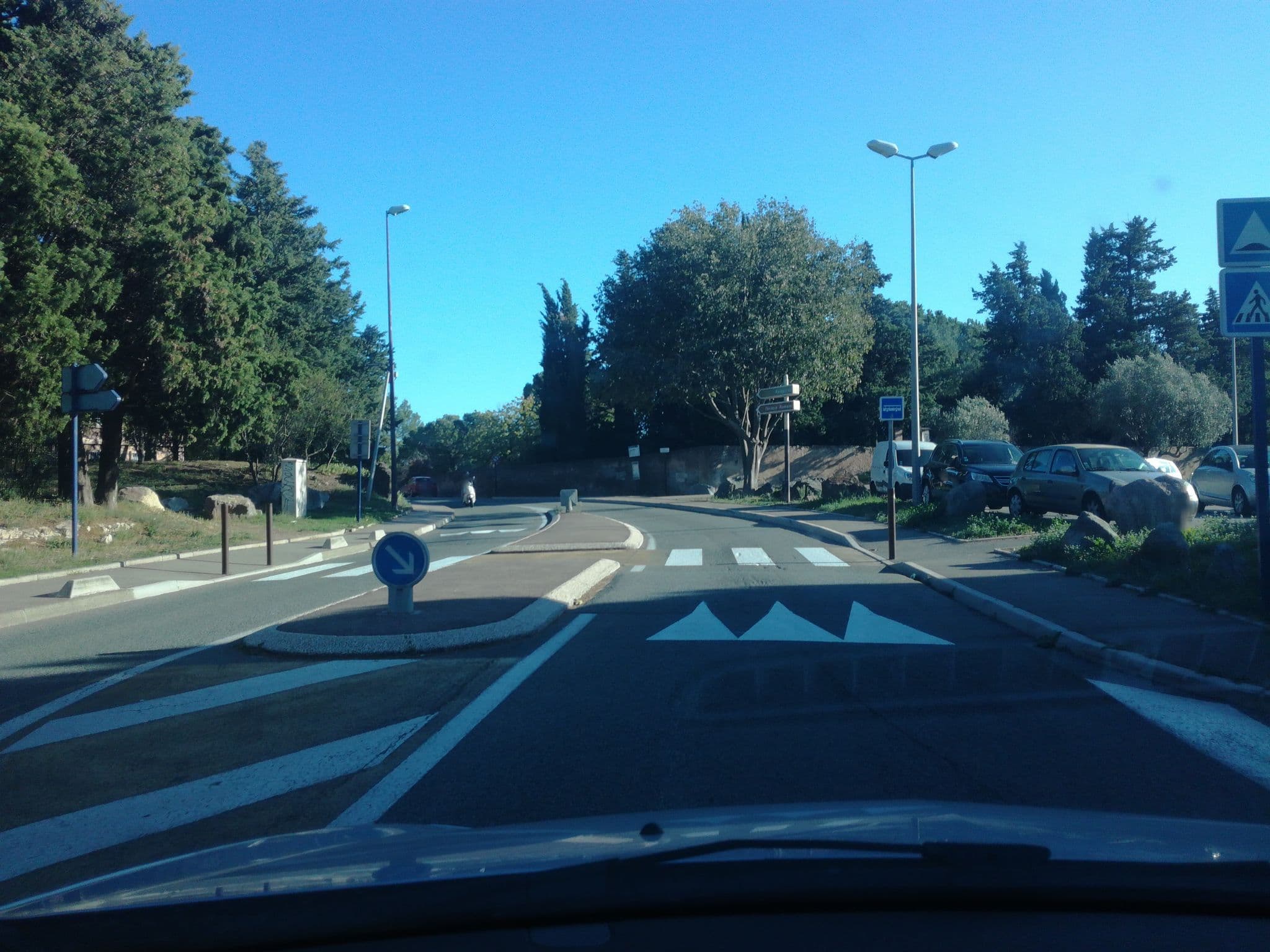Street view near Vacantel le Lagon Bleu, Fréjus — © baptistemm (CC BY-SA · Mapillary)