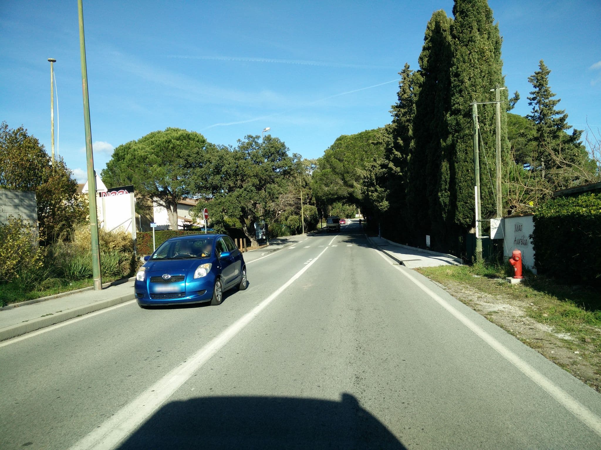Street view near Chambres D'hotels Appartements Mas Aurelia, Fréjus — © joostjakob (CC BY-SA · Mapillary)