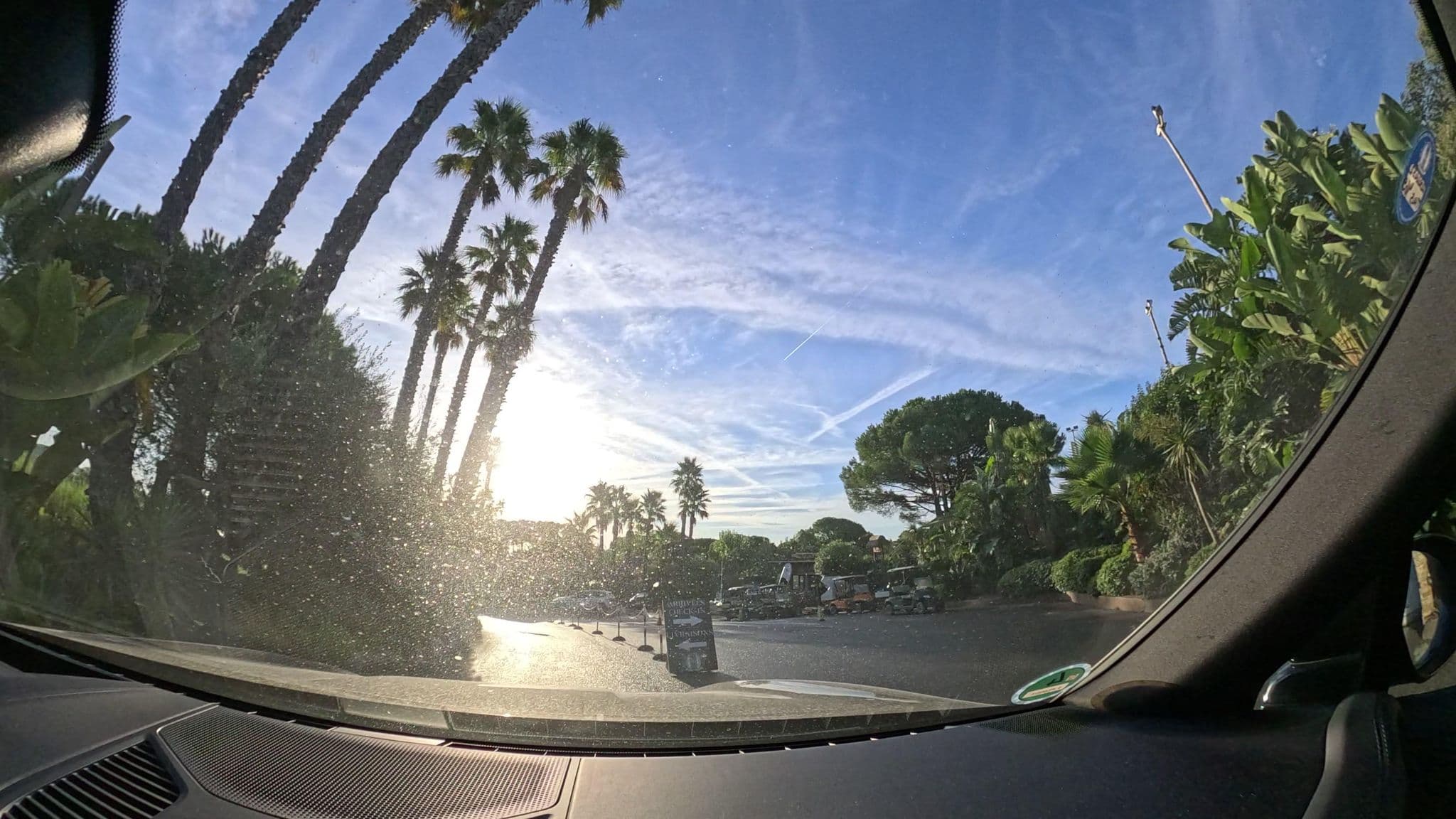 Street view near Kon Tiki Pool, Ramatuelle — © pharris0n (CC BY-SA · Mapillary)