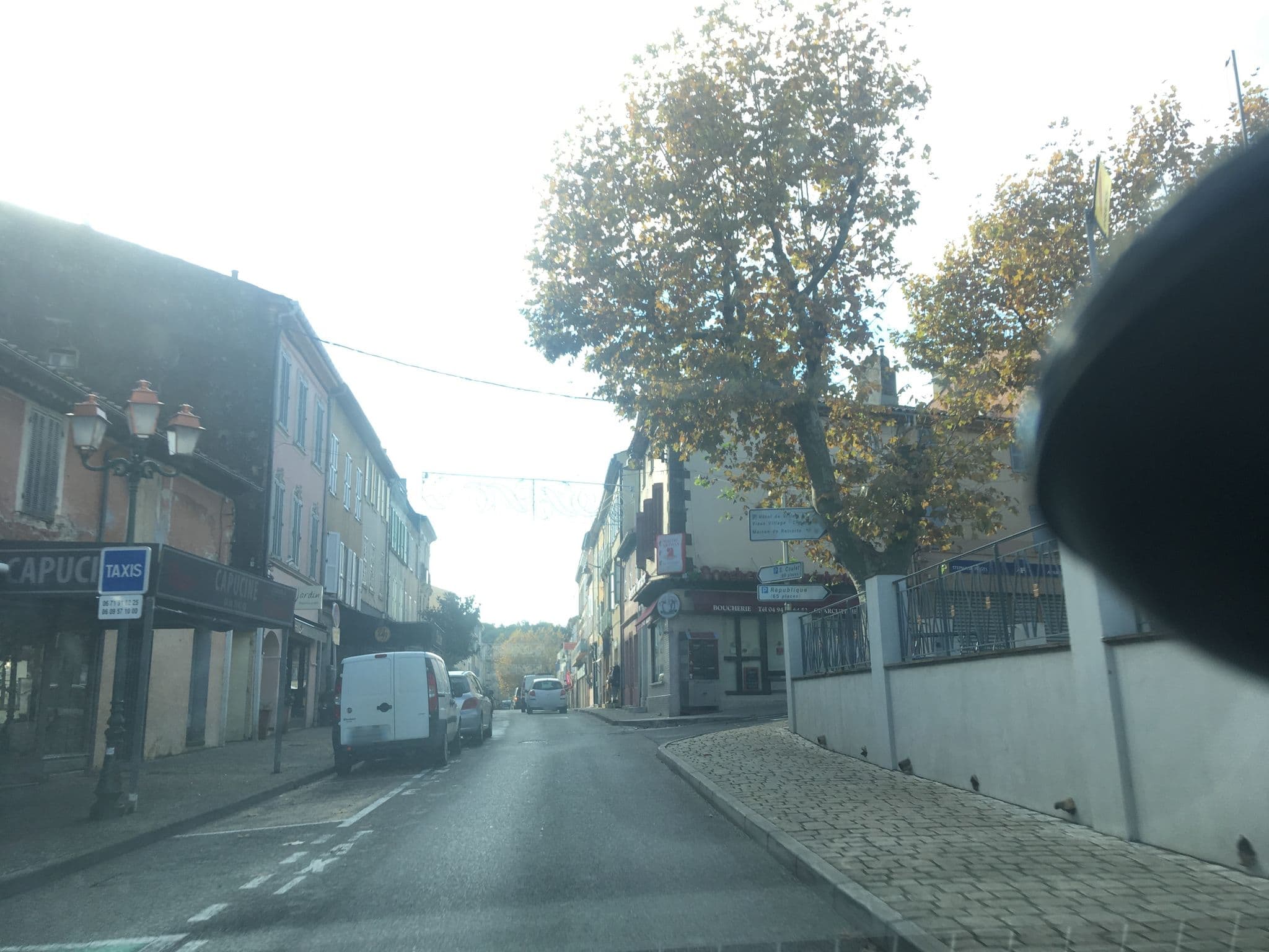 Street view near Hotel Bliss, Cogolin — © phjarry (CC BY-SA · Mapillary)