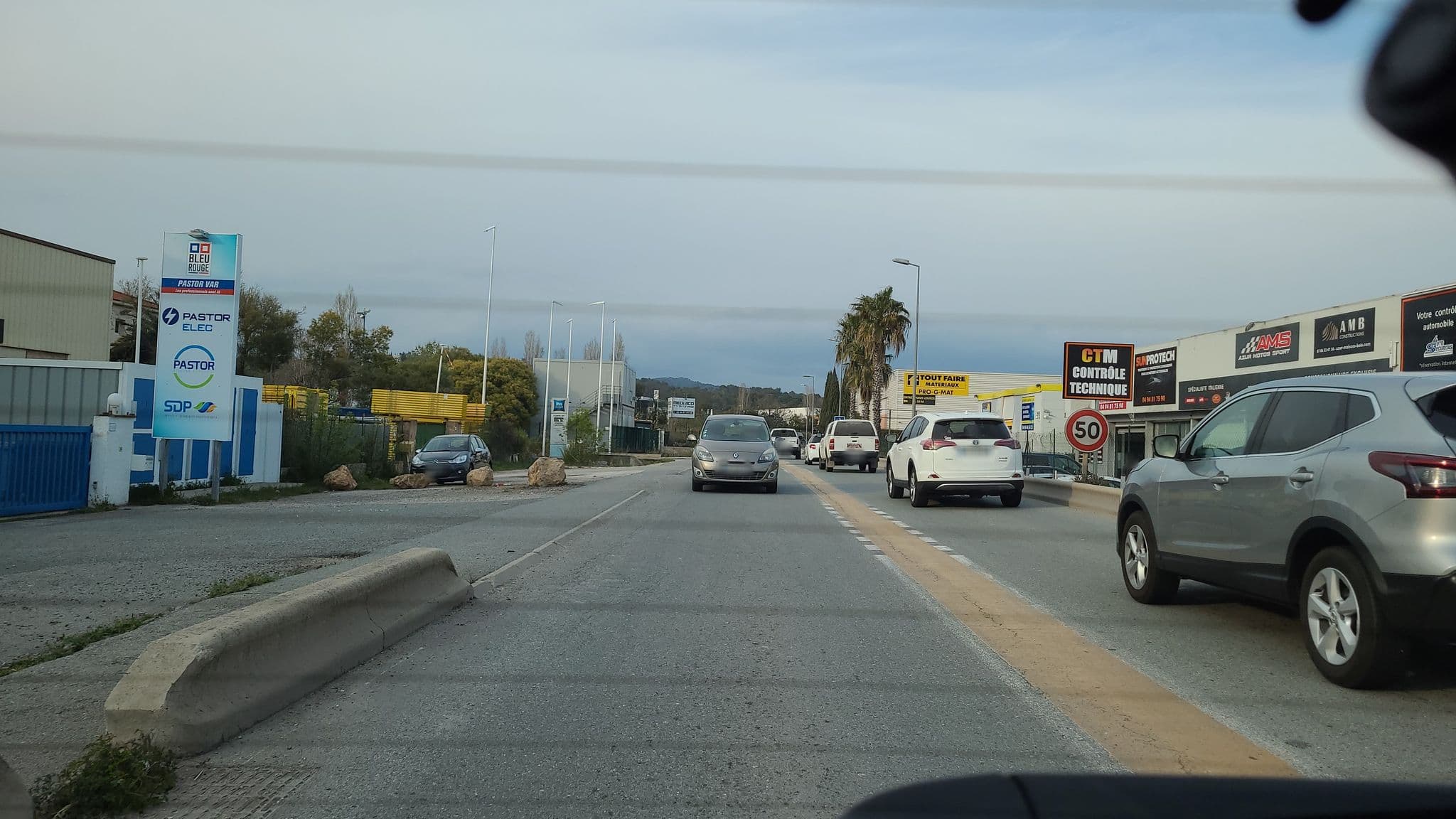Street view near ibis budget Fréjus Saint-Raphaël Capitou A8, Fréjus — © ccournede (CC BY-SA · Mapillary)