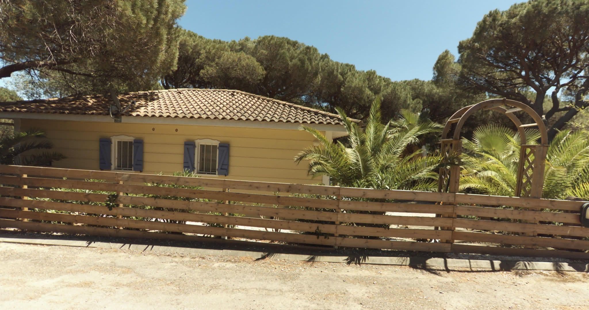 Street view near Chateau Baillis, Cogolin — © sogefi (CC BY-SA · Mapillary)