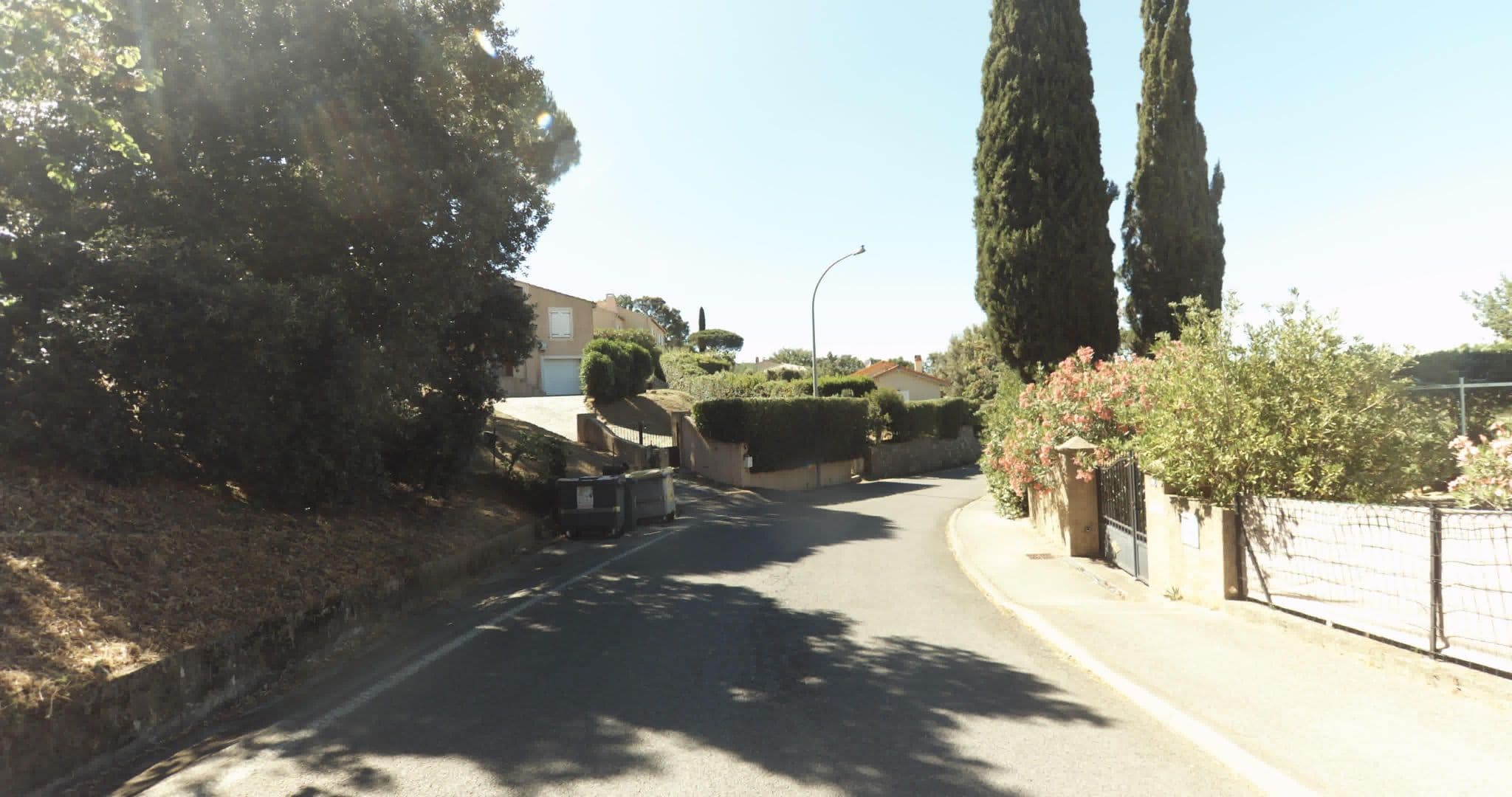 Street view near Croix Valmer, La Croix-Valmer — © sogefi (CC BY-SA · Mapillary)
