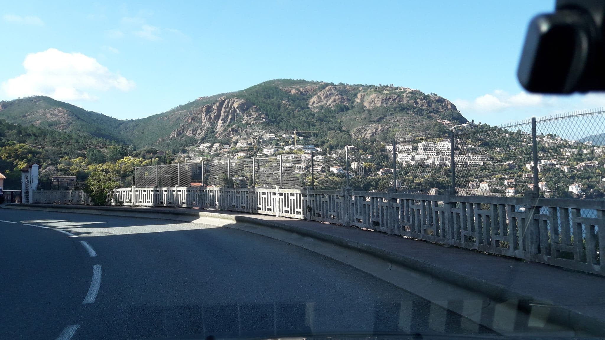 Street view near Nirvana Loft, Théoule-sur-Mer — © eric_s (CC BY-SA · Mapillary)