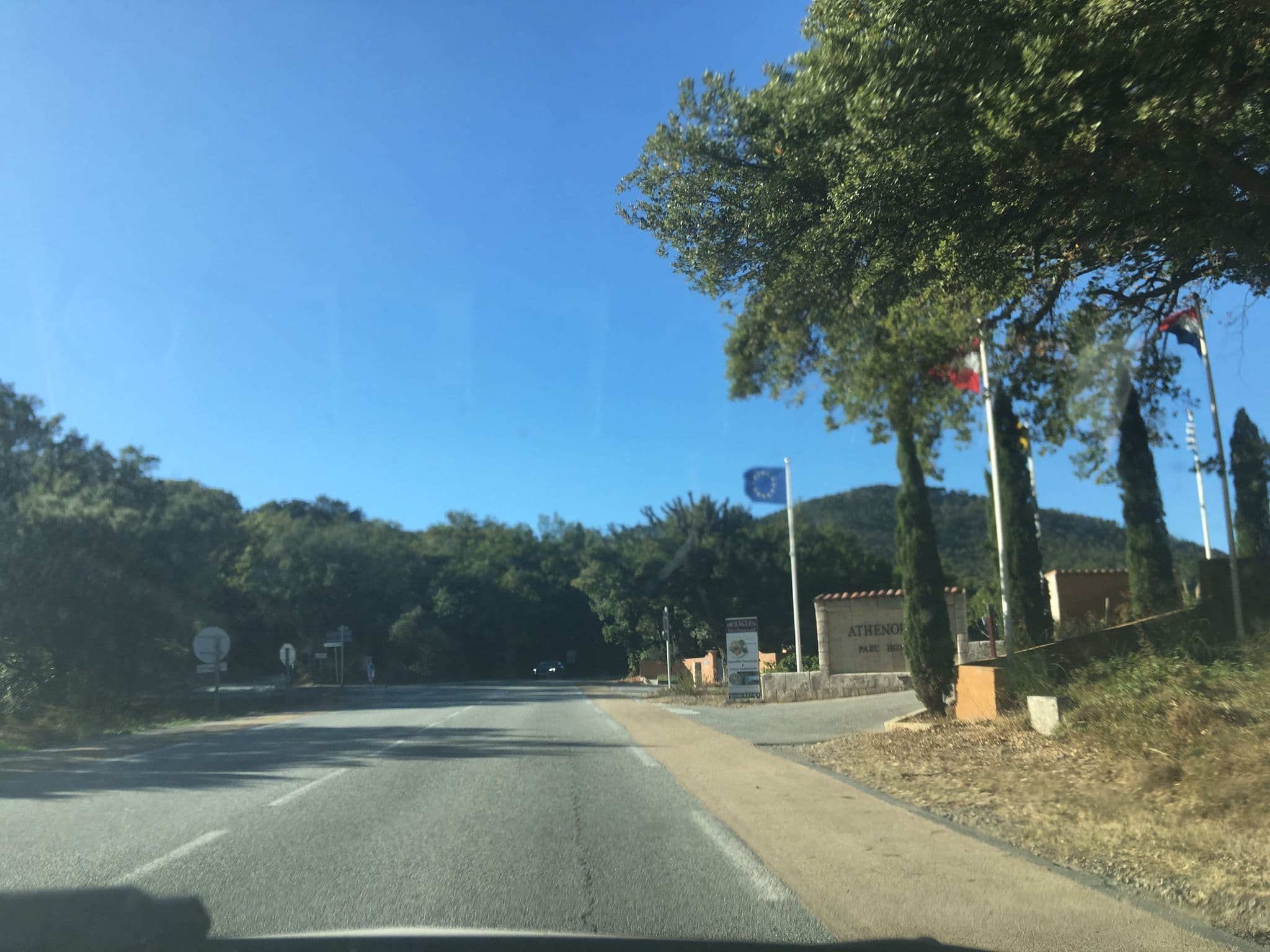 Street view near Athenopolis, Grimaud — © phjarry (CC BY-SA · Mapillary)