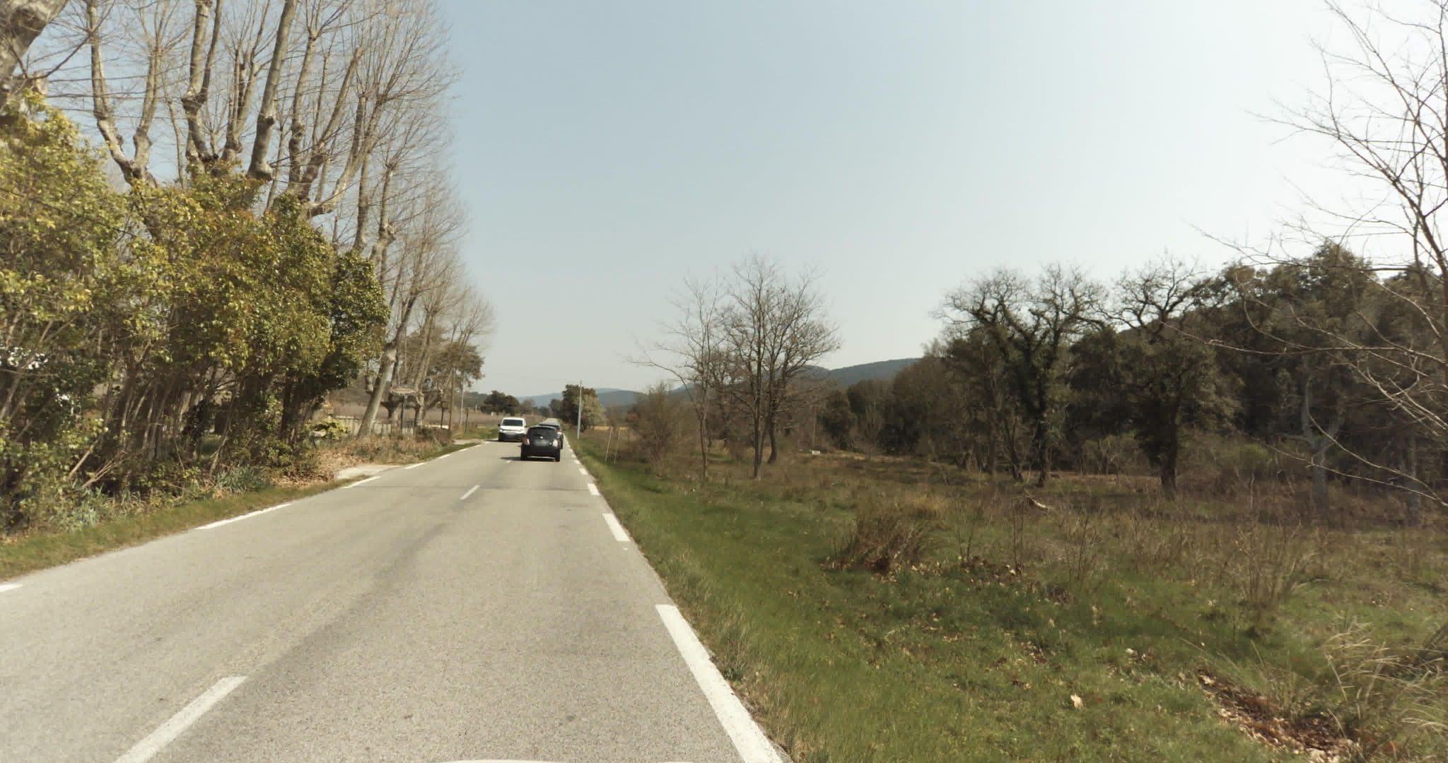 Street view near Hostellerie Relais des Maures, Bormes-les-Mimosas — © sogefi (CC BY-SA · Mapillary)
