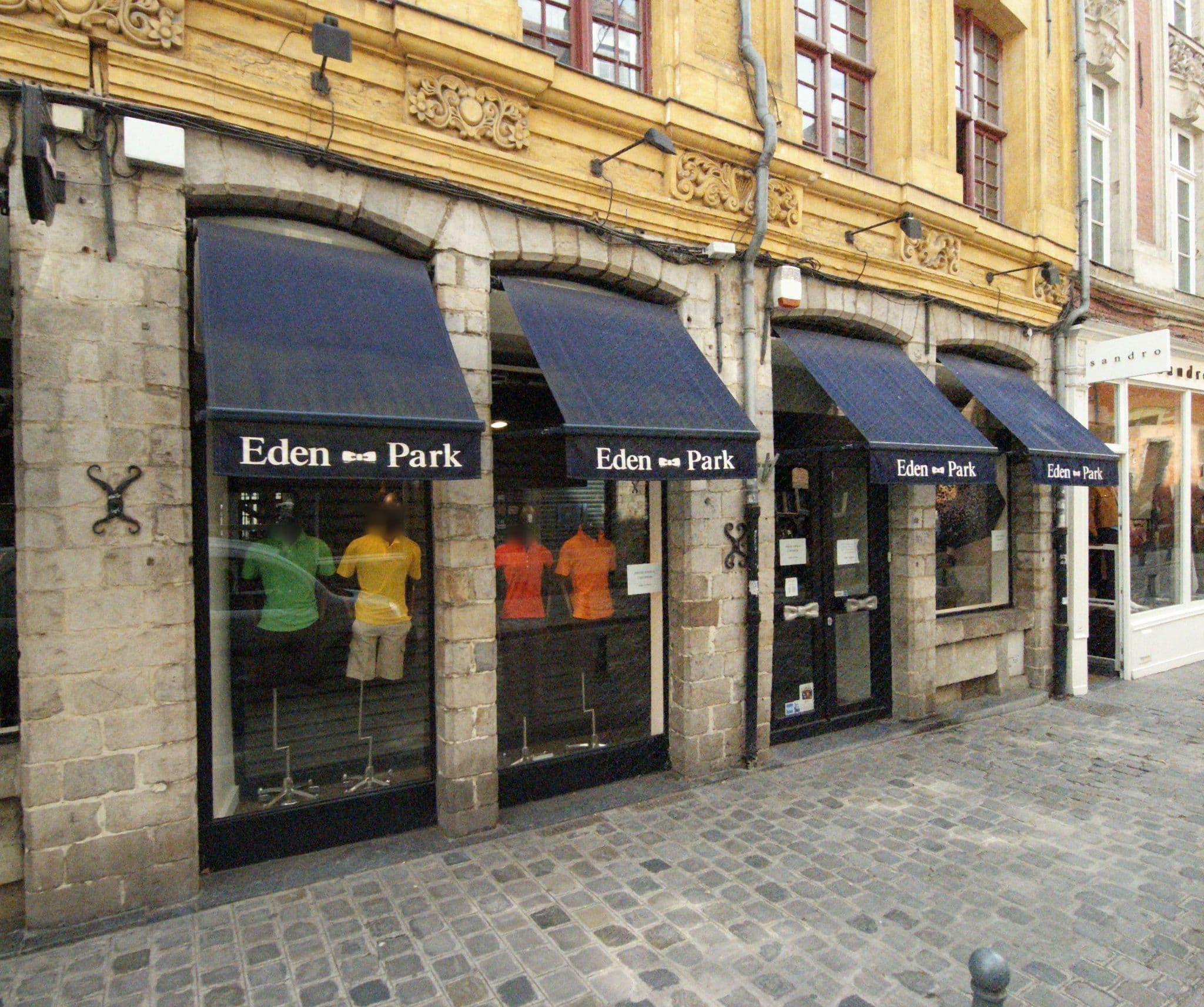 Street view near Hôtel de la Treille, Lille — © melimmergis (CC BY-SA · Mapillary)