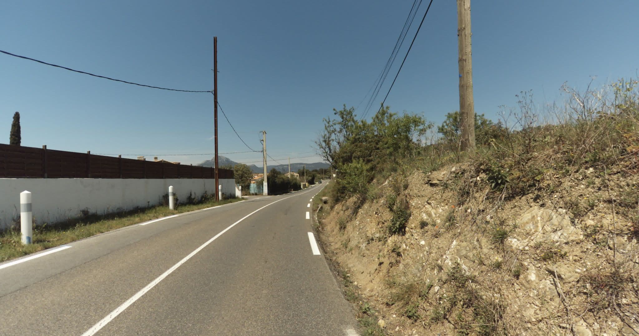 Street view near La Giraglia, La Crau — © sogefi (CC BY-SA · Mapillary)
