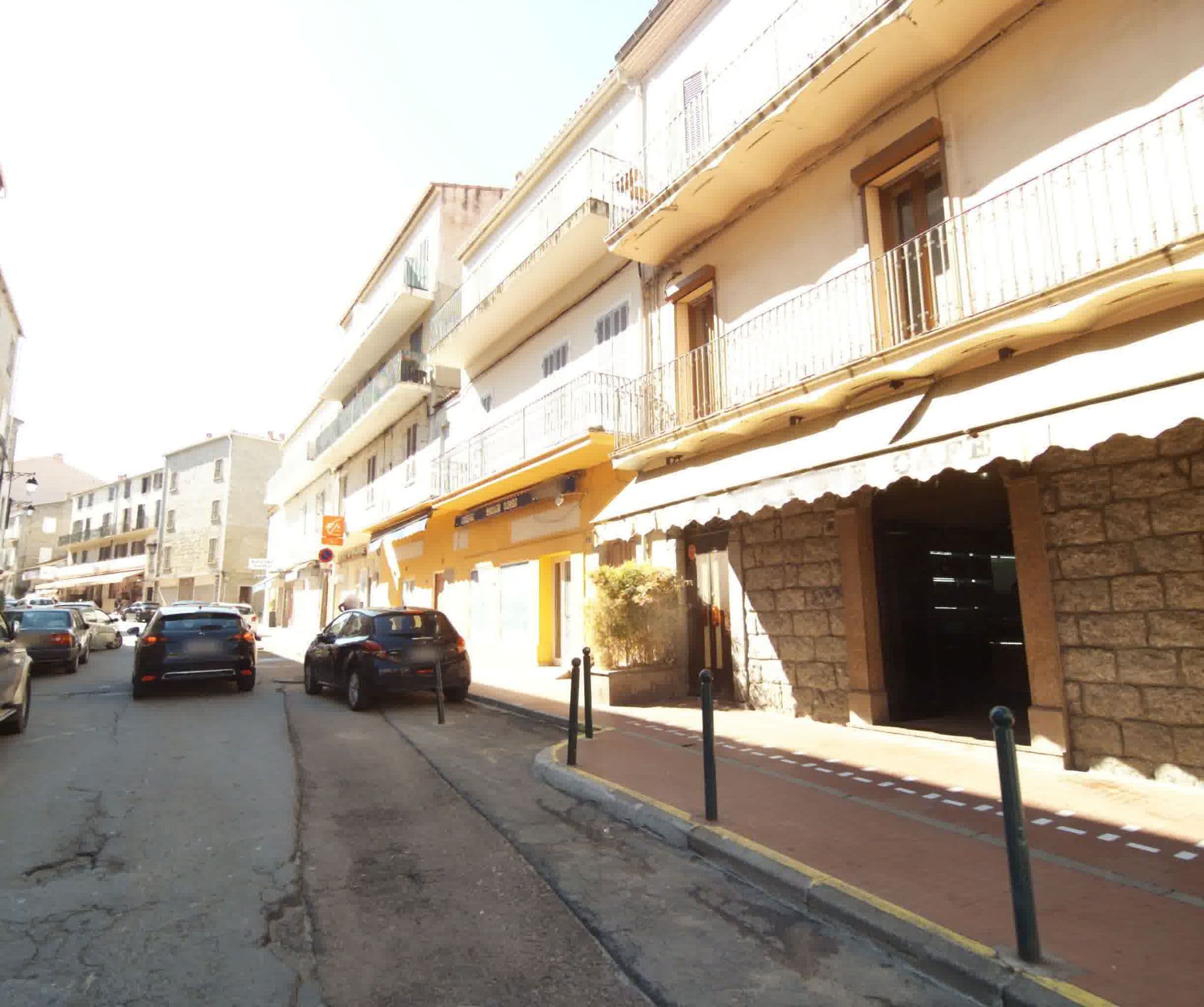 Street view near Duplex en plein centre, Propriano — © sogefi (CC BY-SA · Mapillary)