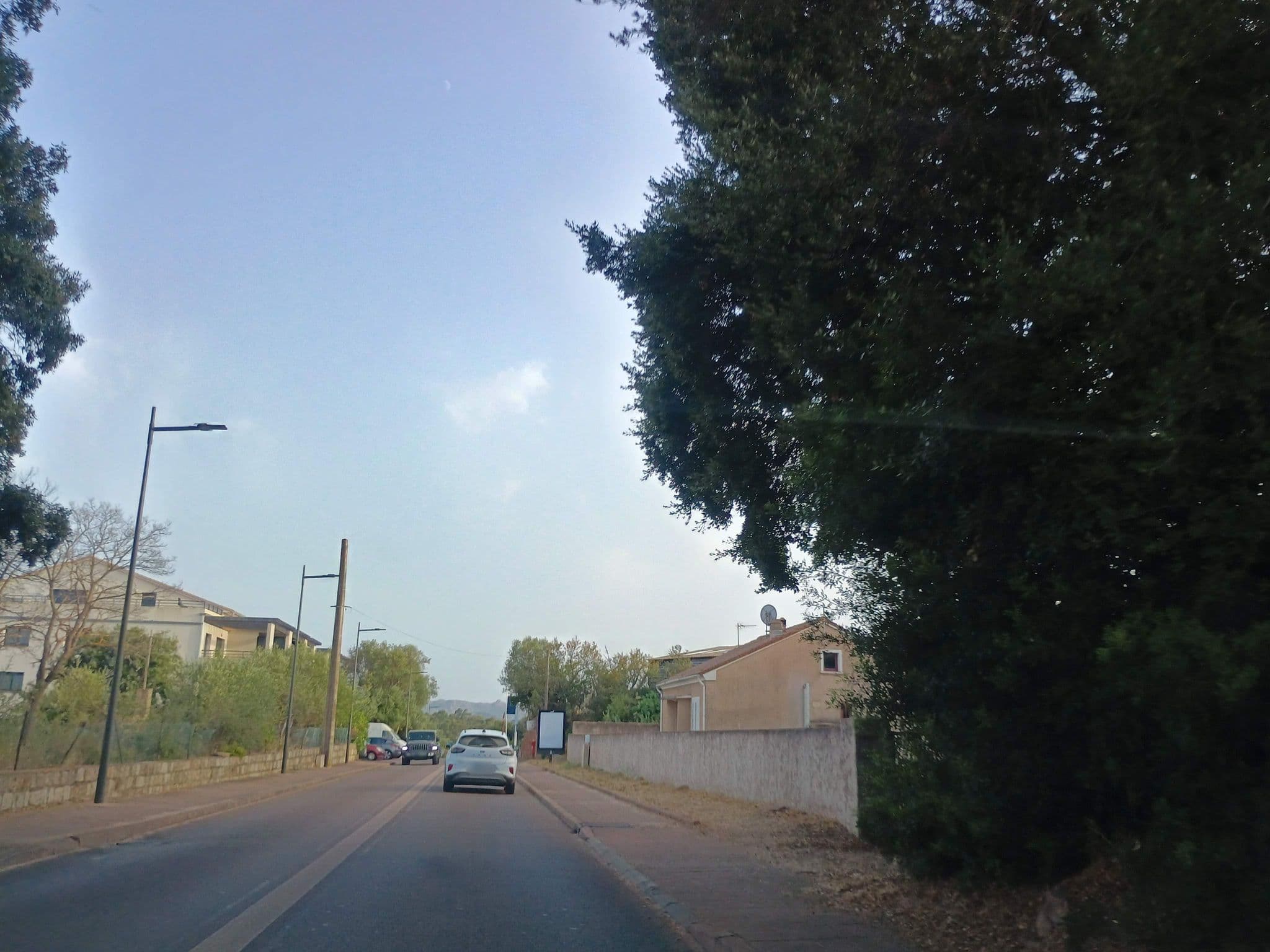 Street view near Les Jardins de Santa Giulia, Porto-Vecchio — © thetornado76 (CC BY-SA · Mapillary)