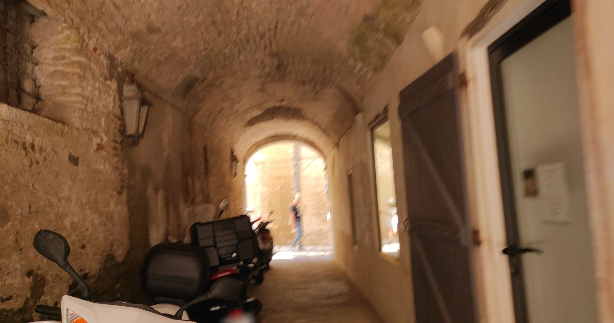 Street view near Bocus Valentina, Bonifacio — © yod4z (CC BY-SA · Mapillary)