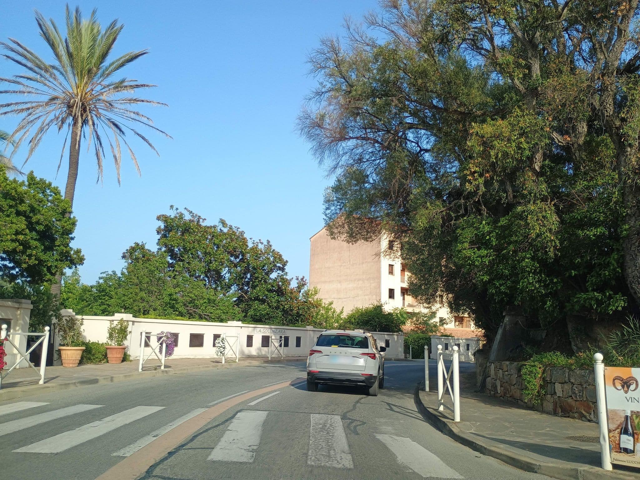 Street view near La Solenzara, Sari-Solenzara — © thetornado76 (CC BY-SA · Mapillary)