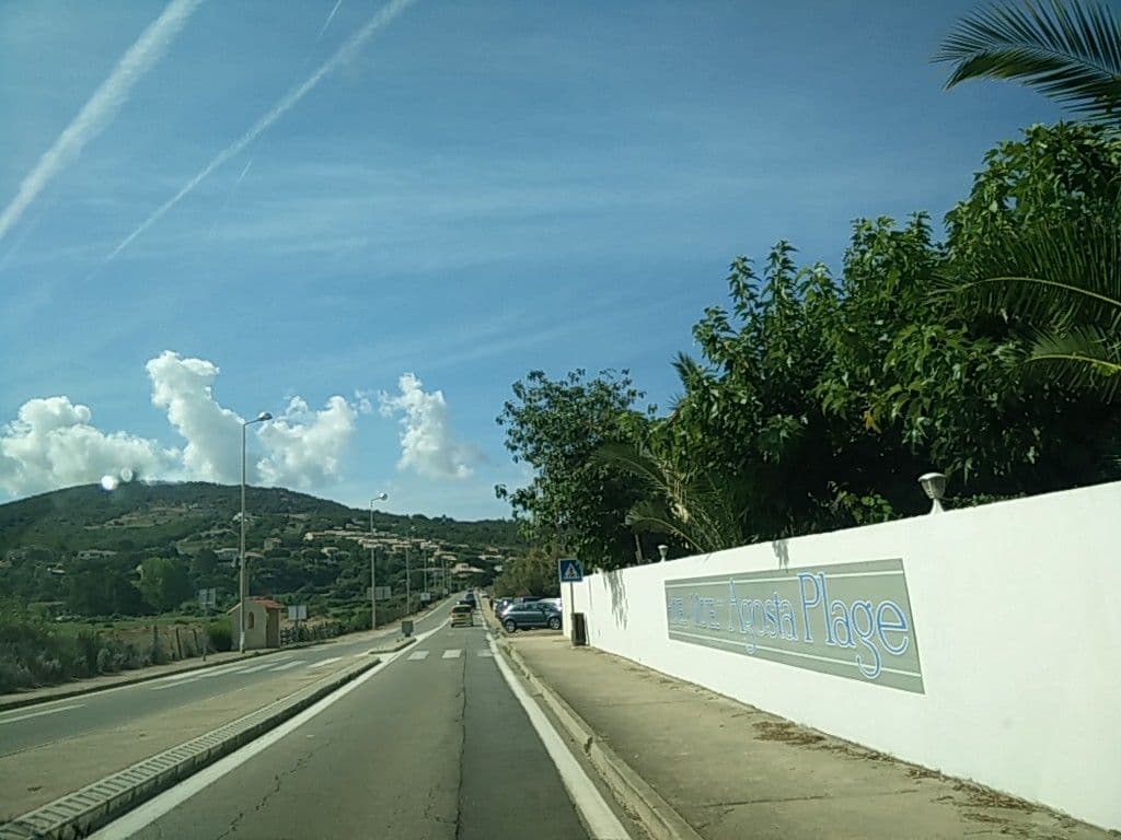 Street view near Hotel Agosta Pied Dans L'eau, Pietrosella — © cartophyl (CC BY-SA · Mapillary)