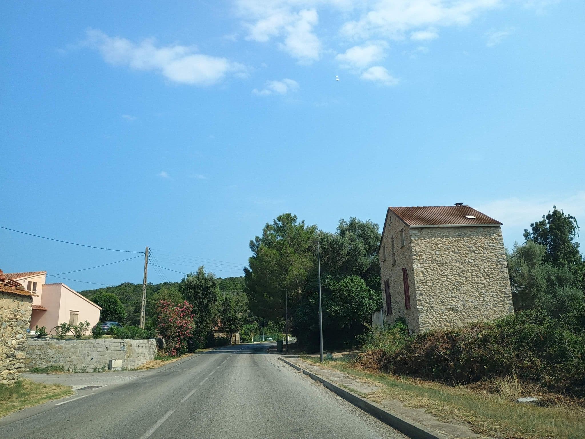 Street view near Le Banana's, Aléria — © thetornado76 (CC BY-SA · Mapillary)