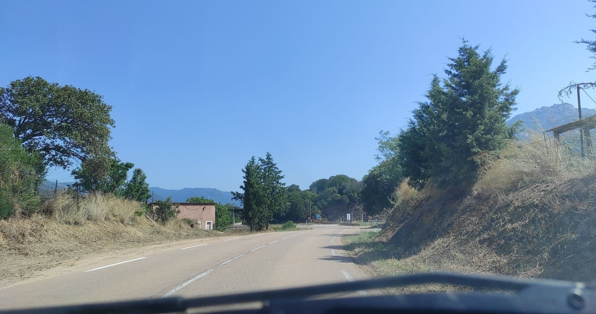 Street view near Gîtes Domaine Viticole, Sartène — © yod4z (CC BY-SA · Mapillary)