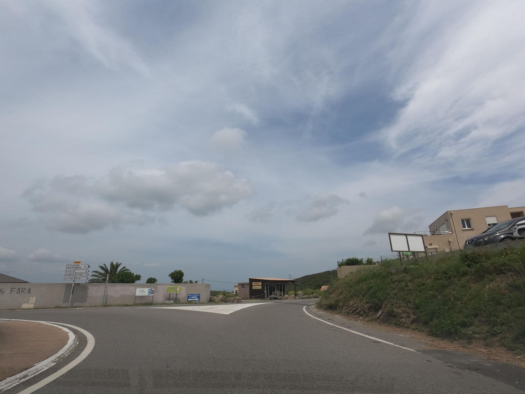 Street view near Entre mer et montagne, Oletta — © momix (CC BY-SA · Mapillary)