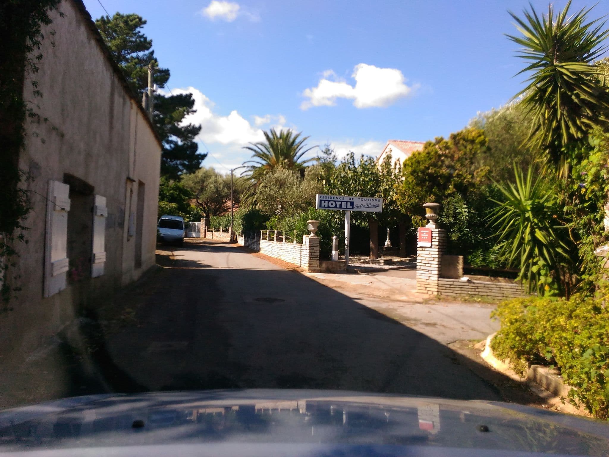 Street view near Hôtel des Iles, Sisco — © momix (CC BY-SA · Mapillary)