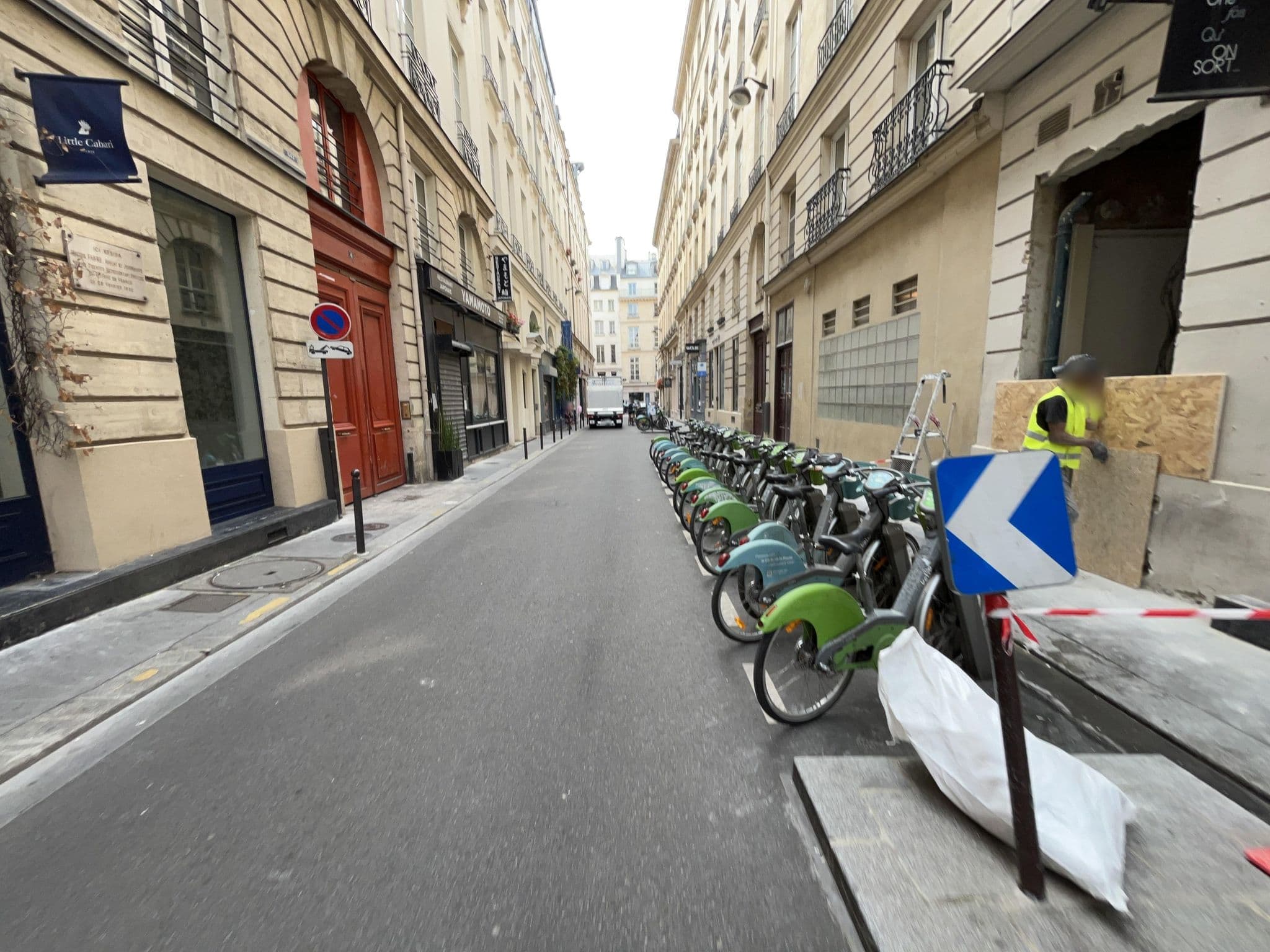 Street view near Grand Hôtel de Malte Opéra - Astotel, Paris 02 Bourse — © Thermox (CC BY-SA · Mapillary)