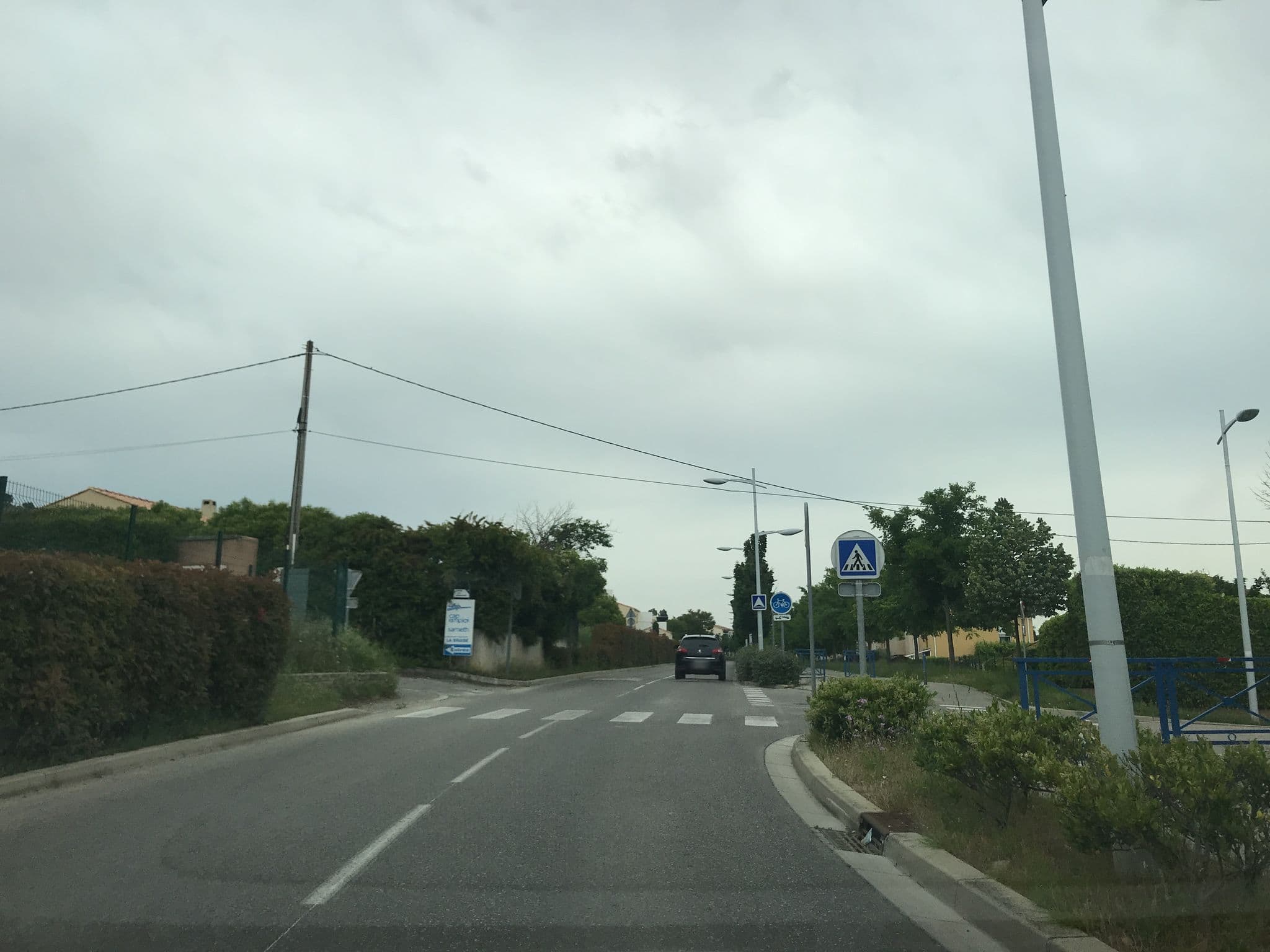 Street view near Selectour - DMG Voyages, Manosque — © pgiraud (CC BY-SA · Mapillary)