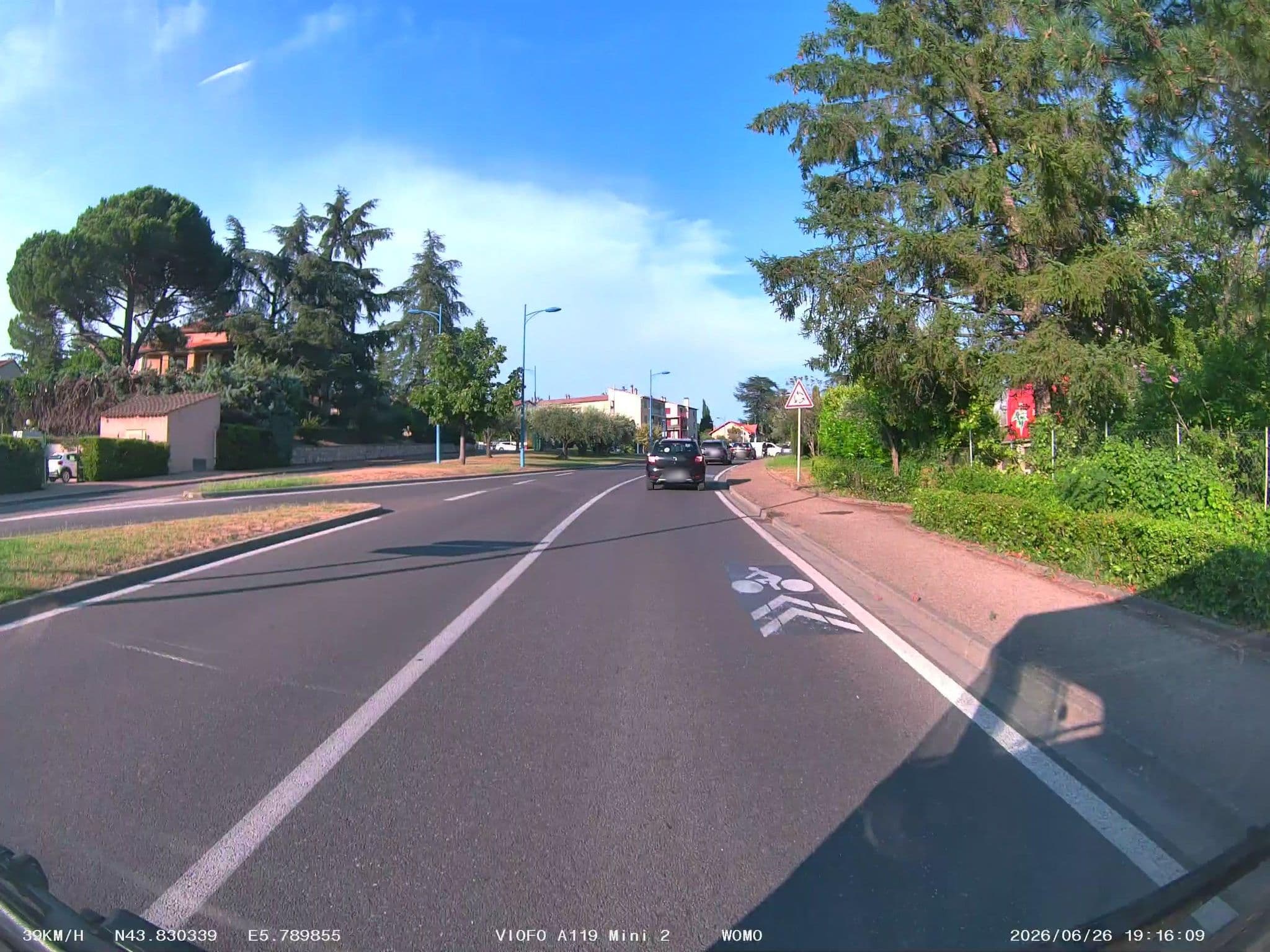 Street view near Best Western Hôtel, Manosque — © soulcover (CC BY-SA · Mapillary)