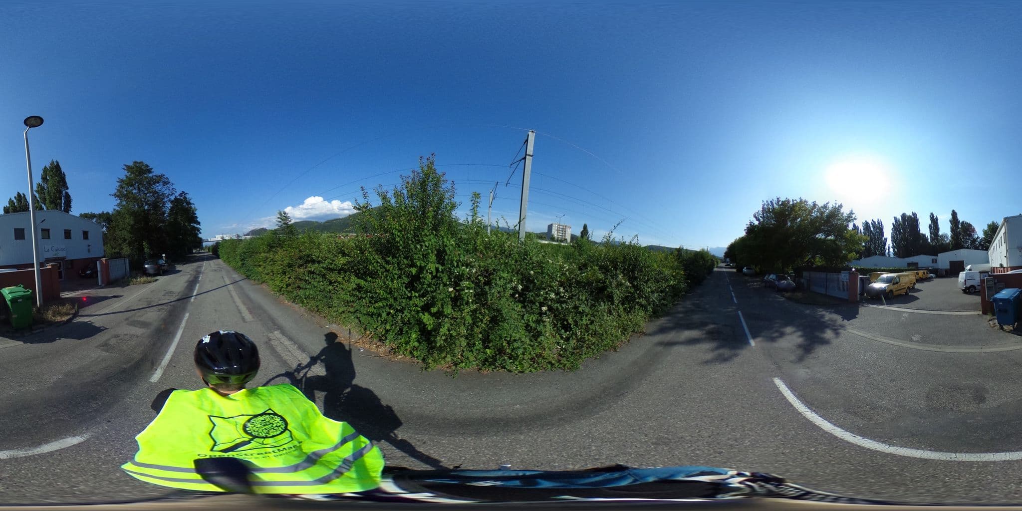Street view near La COOP Alpes, Poisat — © binnette (CC BY-SA · Mapillary)