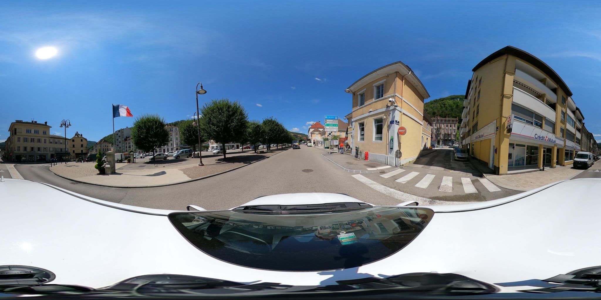 Street view near Town Hall, Saint-Claude — © SIDEC_du_Jura (CC BY-SA · Mapillary)