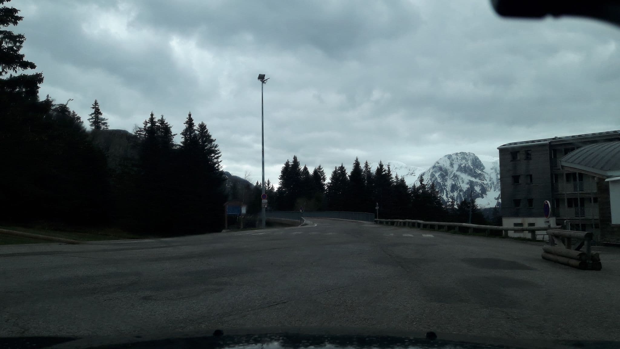 Street view near Mona Lisa l'Ecrin des Neiges, Vaulnaveys-le-Bas — © eric_s (CC BY-SA · Mapillary)