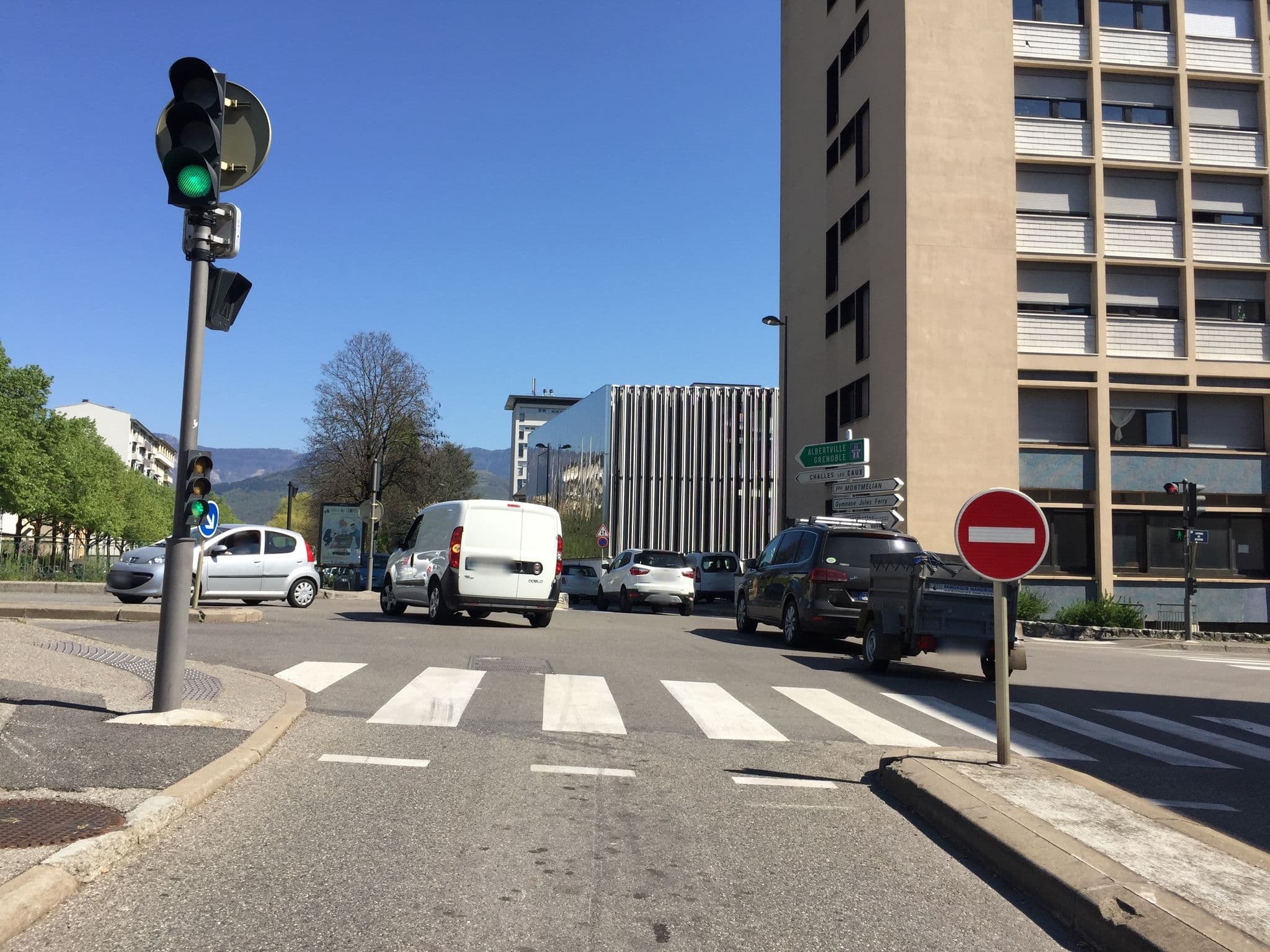 Street view near Hôtel Des Impôts, Chambéry — © pgiraud (CC BY-SA · Mapillary)