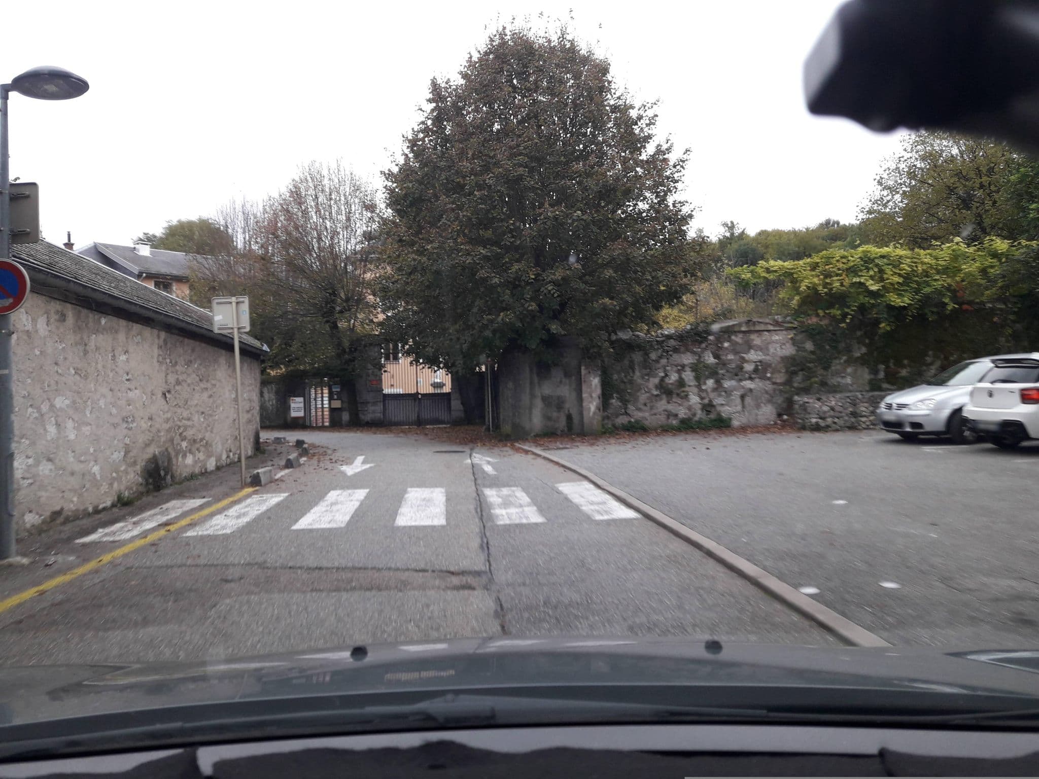 Street view near Centre de Vacances du Bocage, Barberaz — © eric_s (CC BY-SA · Mapillary)