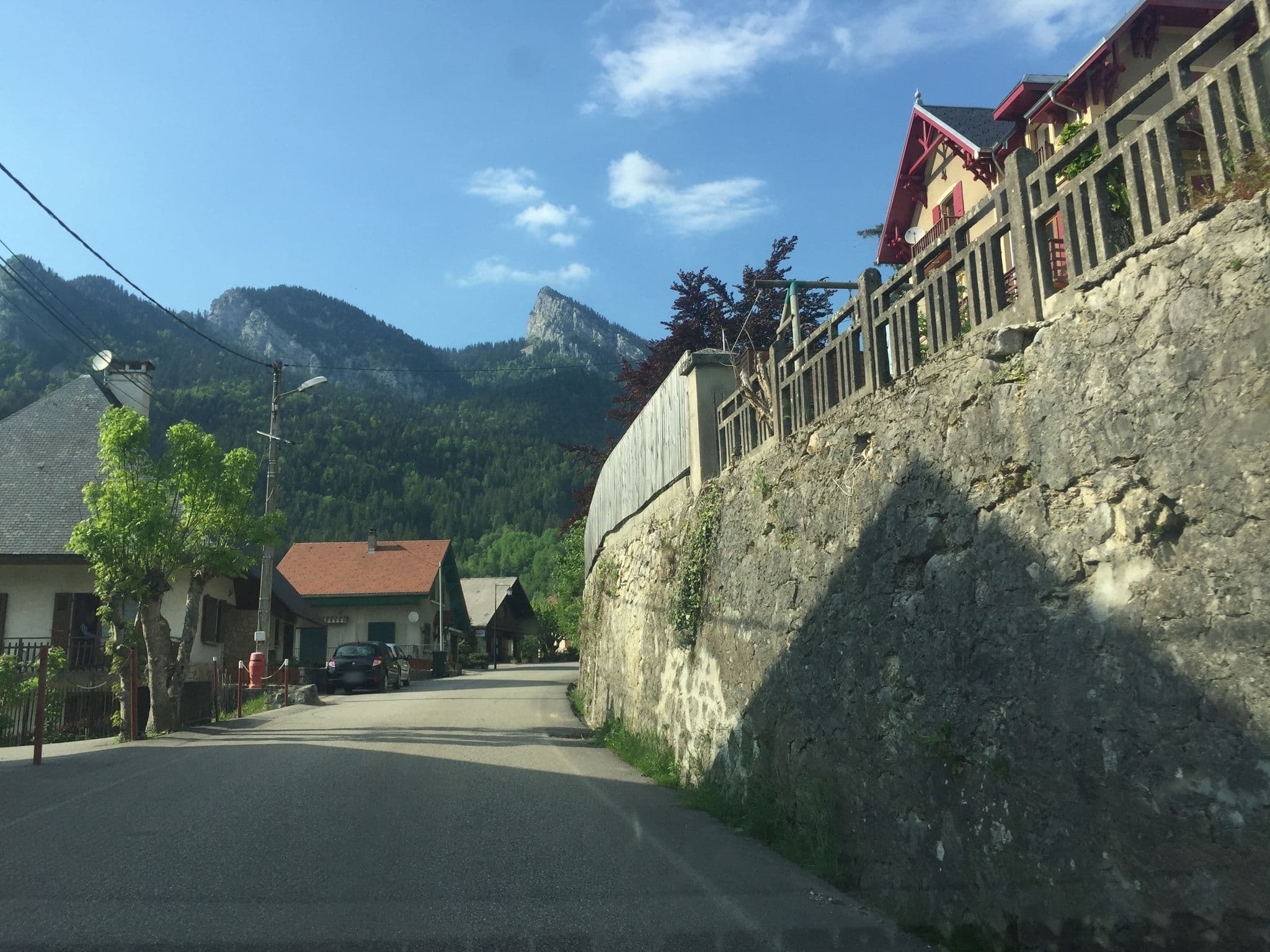 Street view near Le Petit Chartreux, Saint-Hilaire — © pgiraud (CC BY-SA · Mapillary)