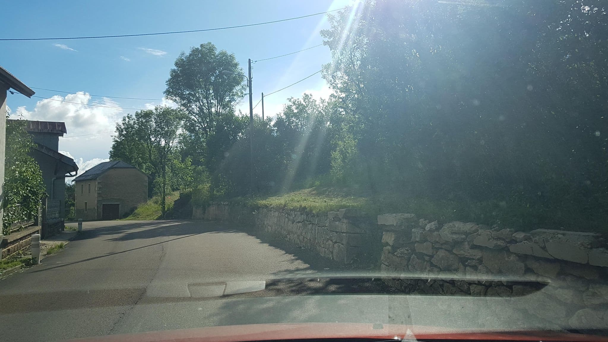 Street view near Gite Les loges d'Arbez, Saint-Claude — © pyrog (CC BY-SA · Mapillary)