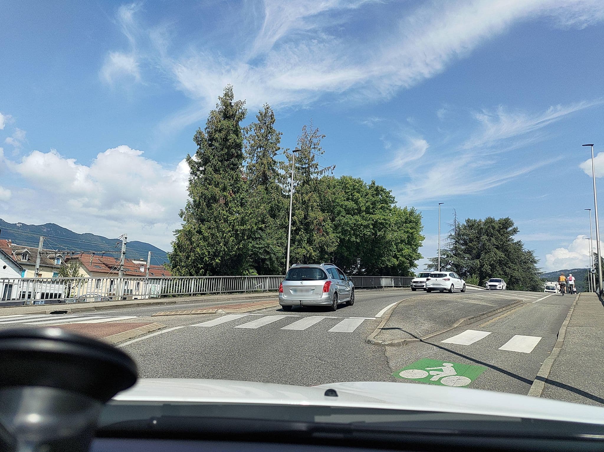 Street view near Meublé le BIENHEUREUX, Aix-les-Bains — © MatthieuF4FNE (CC BY-SA · Mapillary)