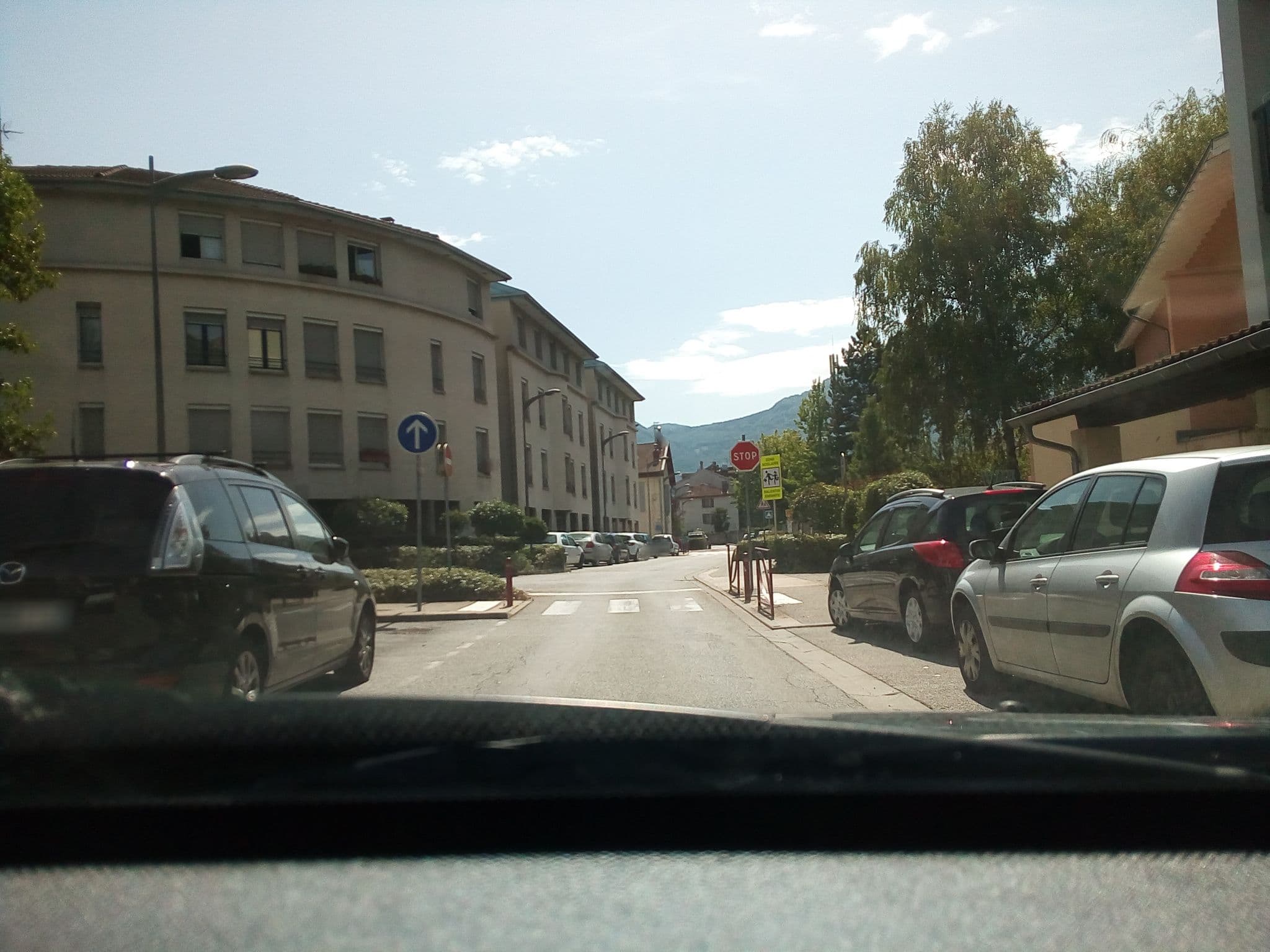 Street view near Foyer Sudisère, Vizille — © eric_s (CC BY-SA · Mapillary)
