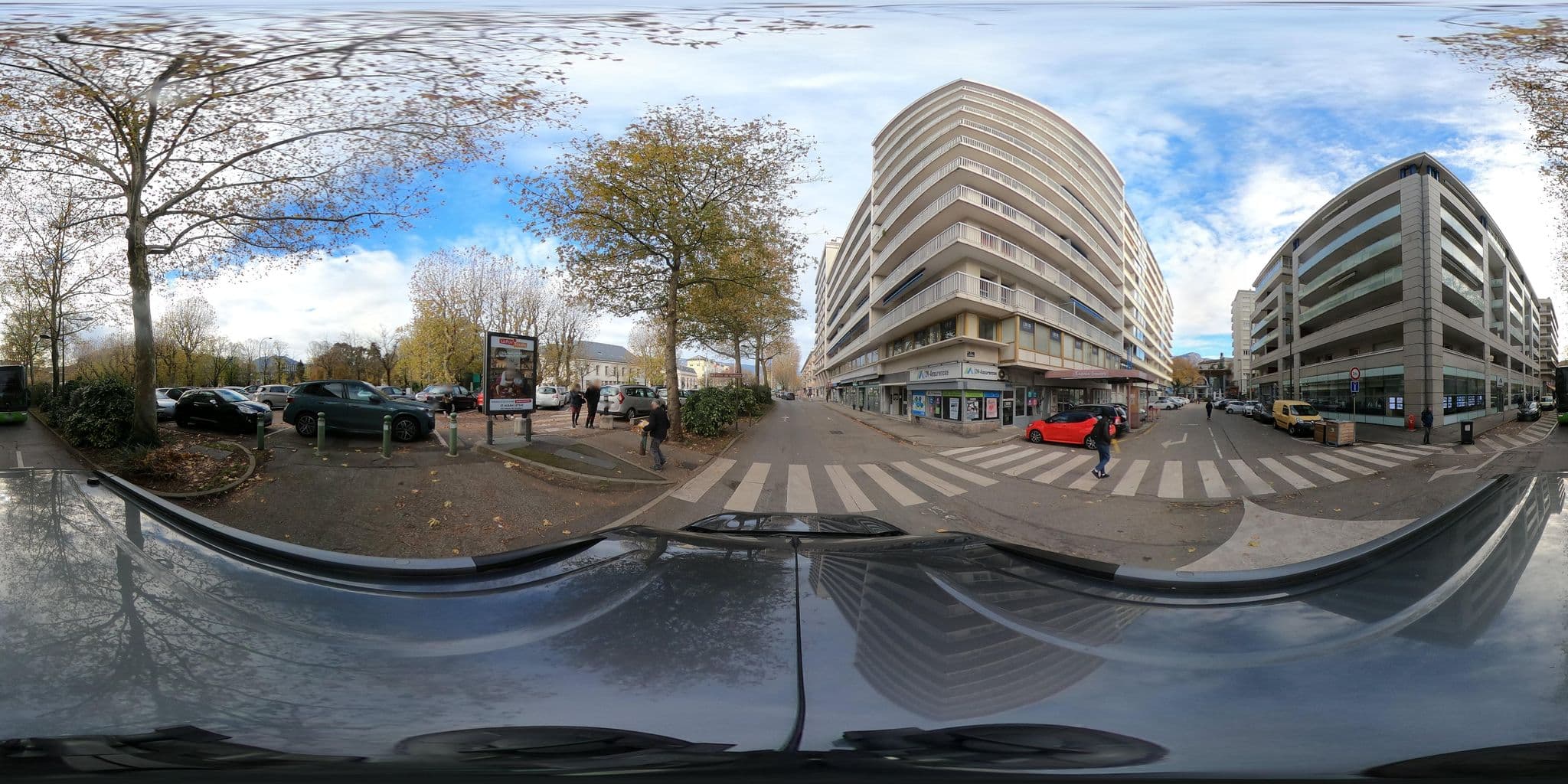Street view near Art Hotel, Chambéry — © eric_s (CC BY-SA · Mapillary)