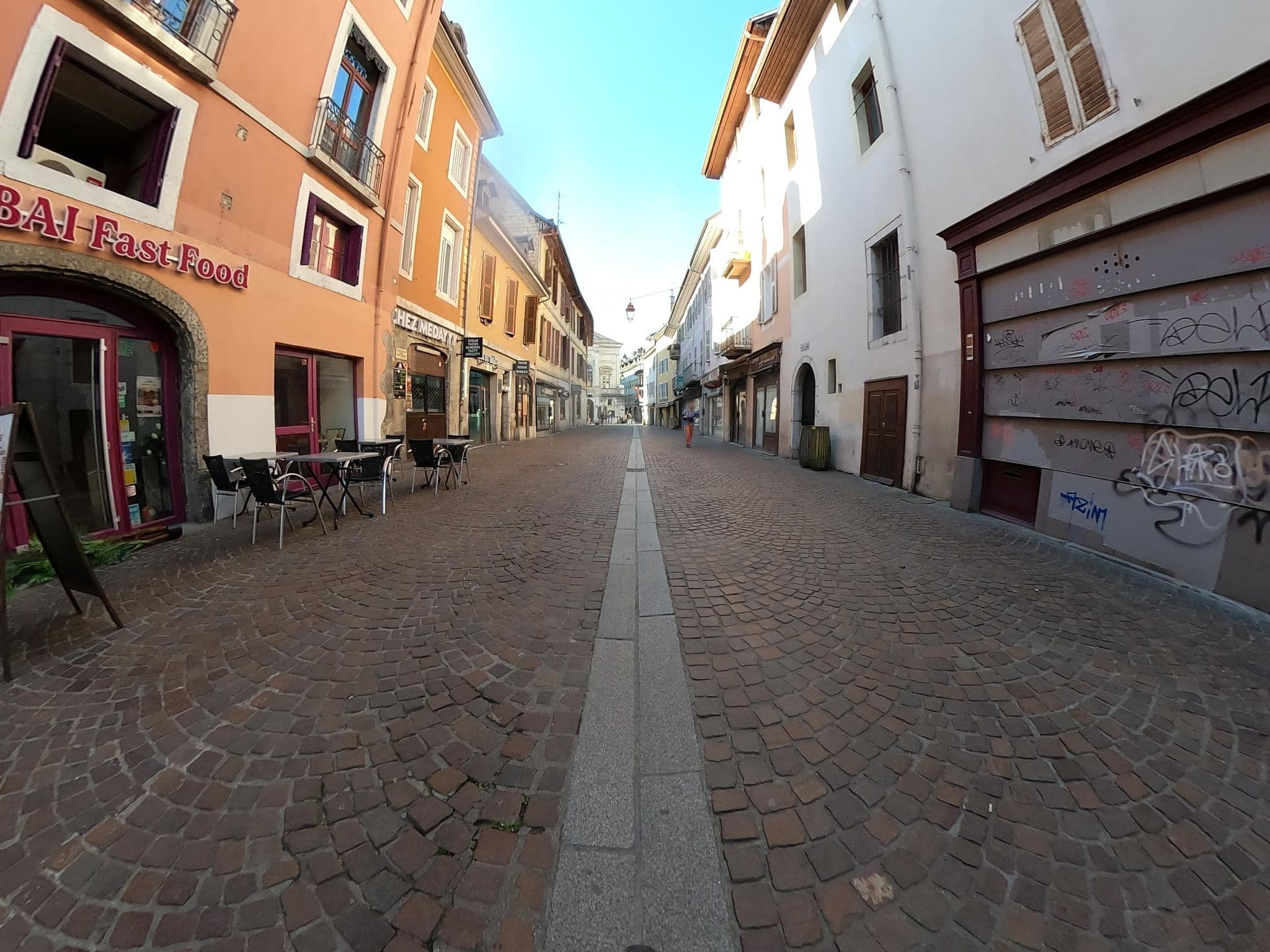 Street view near Best Hotel Chambery, Chambéry — © eric_s (CC BY-SA · Mapillary)