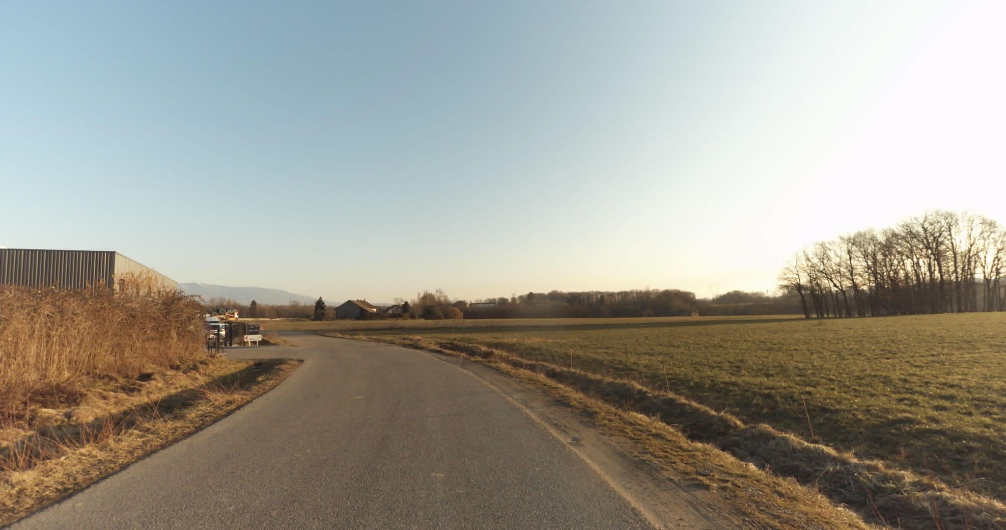 Street view near Woods Hôtel, Thoiry — © sogefi (CC BY-SA · Mapillary)