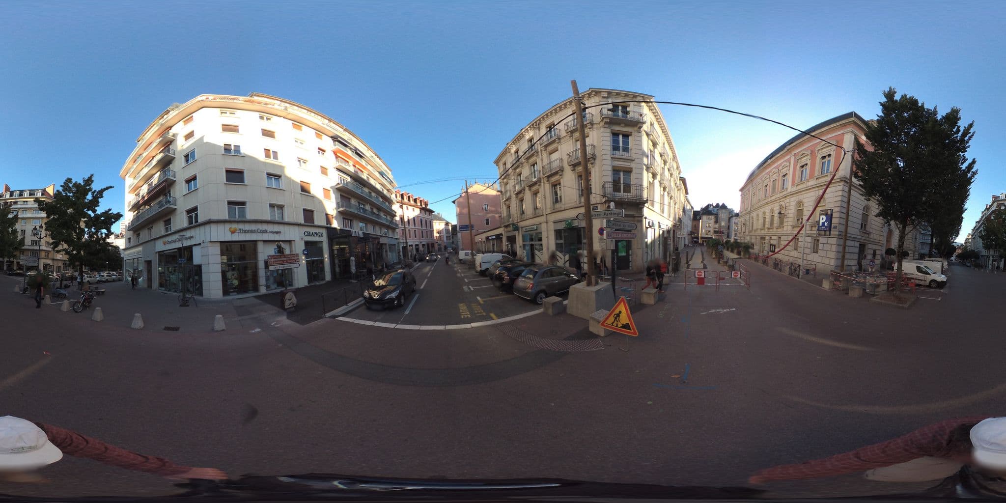 Street view near Patrimoine Residences Meublees Parme, Chambéry — © geovelo (CC BY-SA · Mapillary)