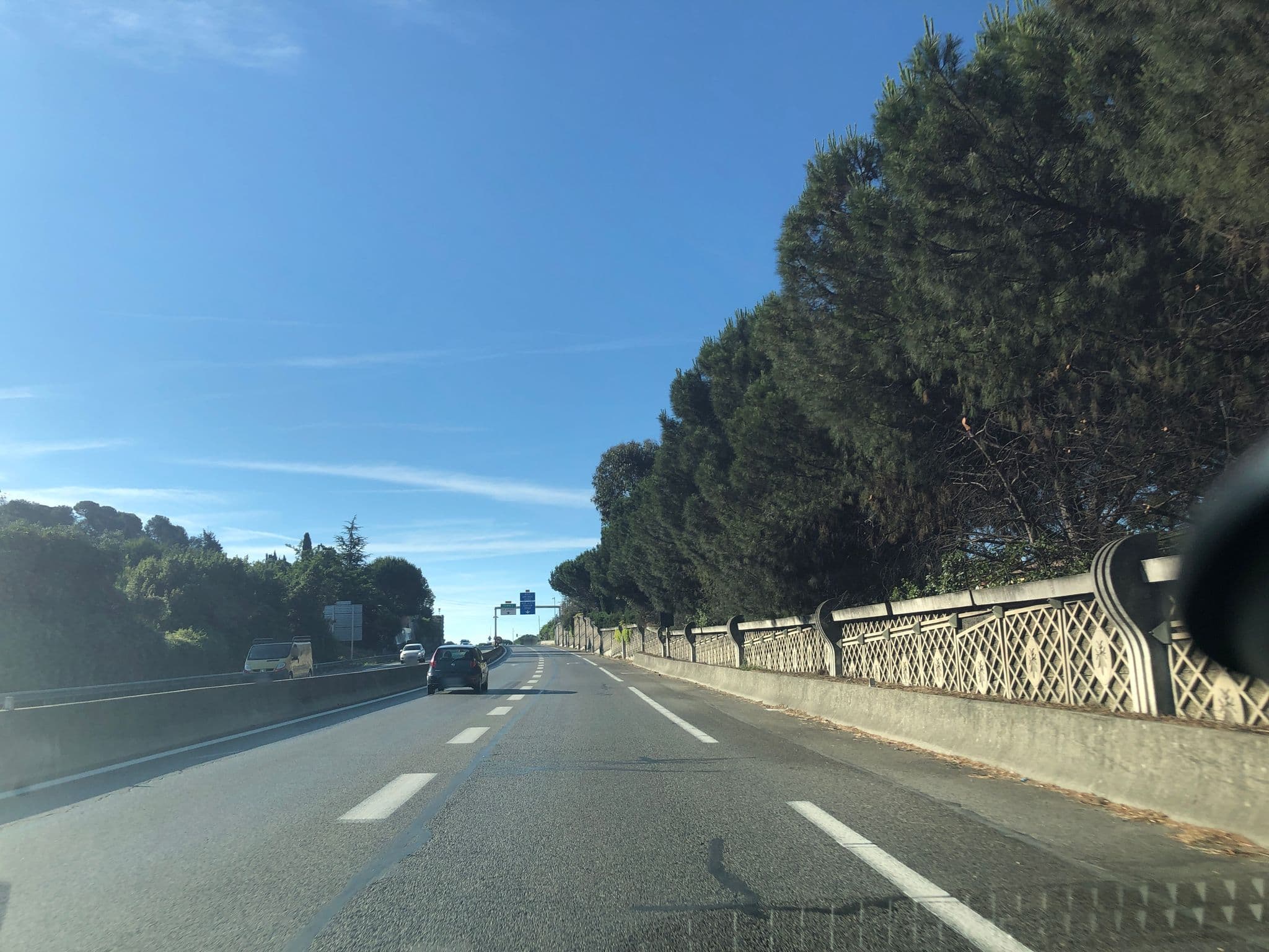 Street view near Lagrange Apart'Hotel le Domaine de Mai, Mougins — © cquest (CC BY-SA · Mapillary)