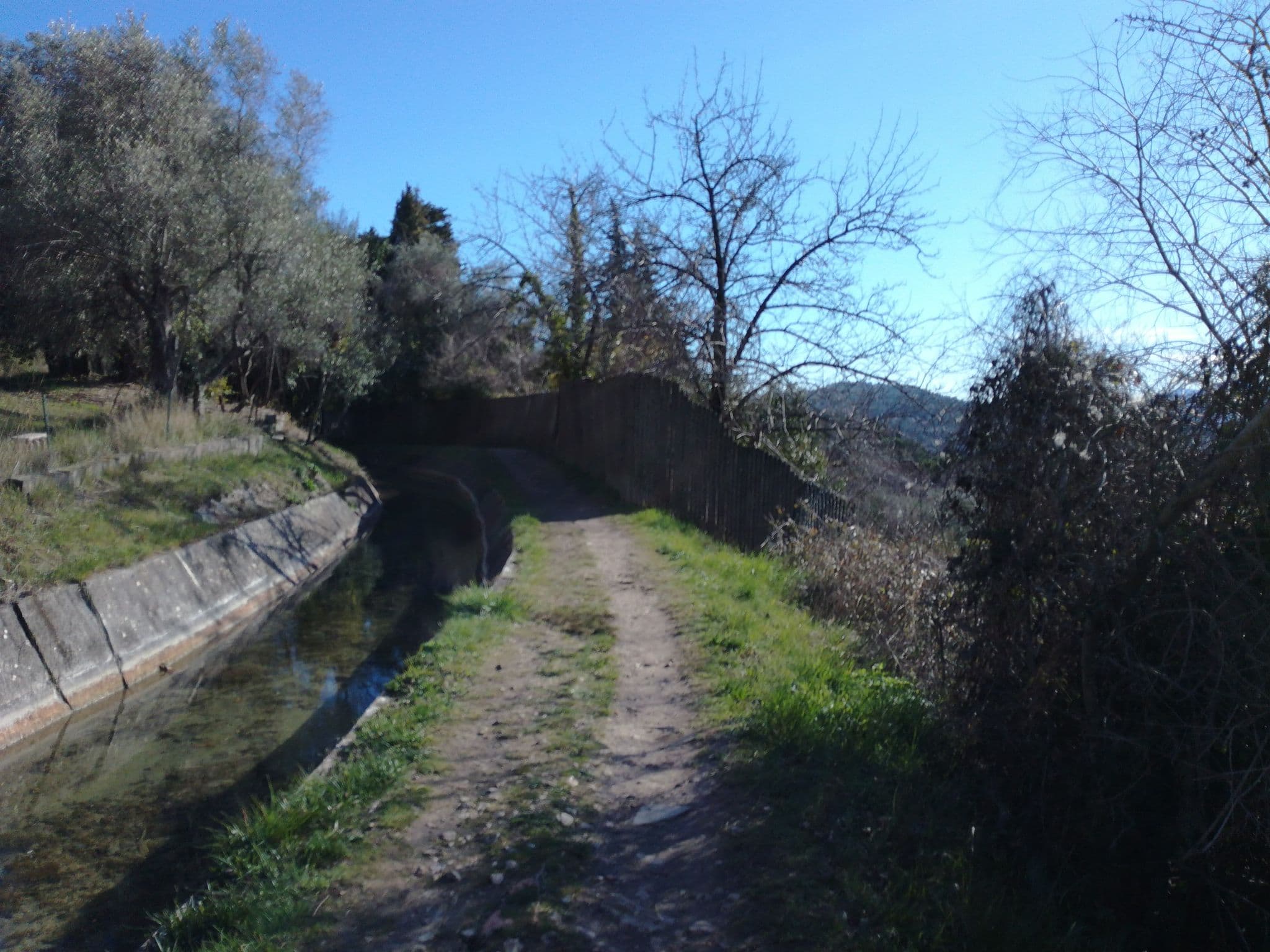 Street view near La Salamandre, Mouans-Sartoux — © baptistemm (CC BY-SA · Mapillary)
