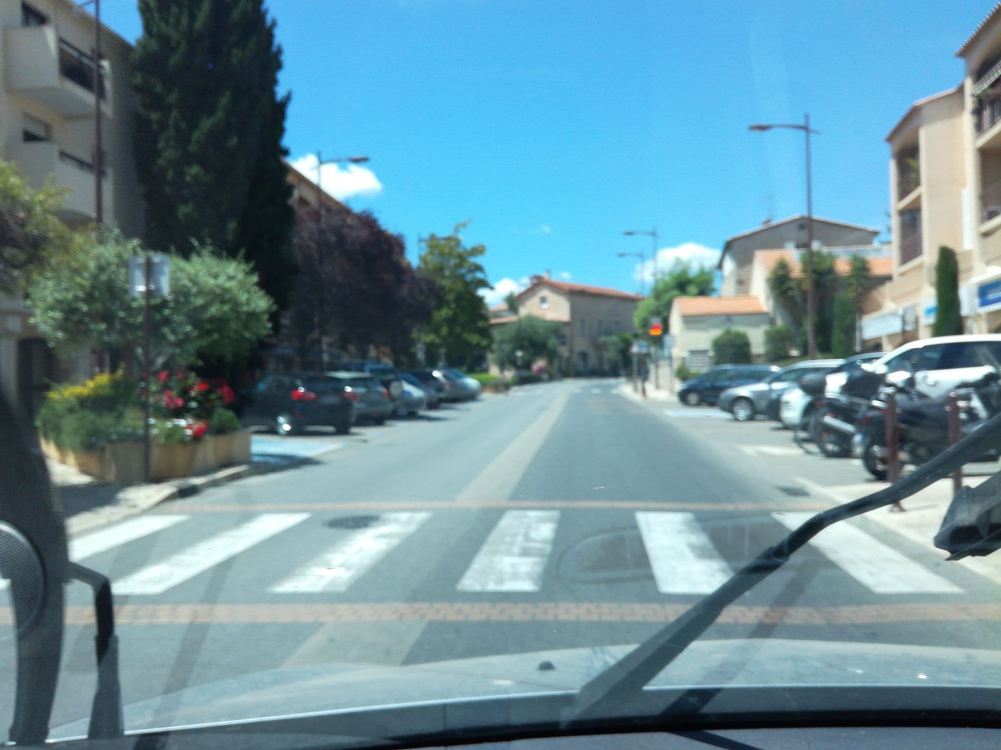 Street view near Résidence Val de Mougins ACTON MANAGEMENT, Mougins — © baptistemm (CC BY-SA · Mapillary)