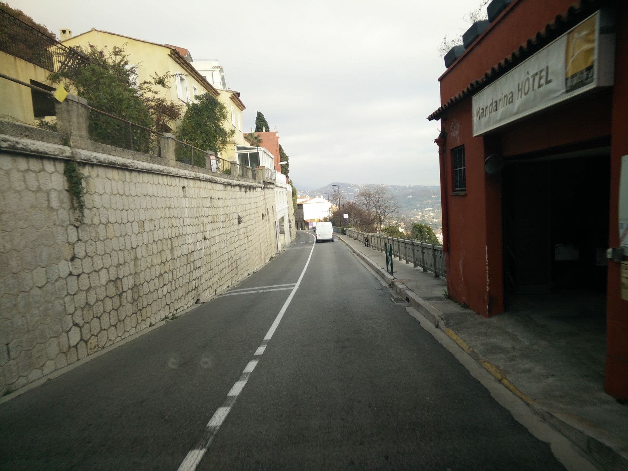 Street view near Mandarina Hotel Grasse, Grasse — © joostjakob (CC BY-SA · Mapillary)