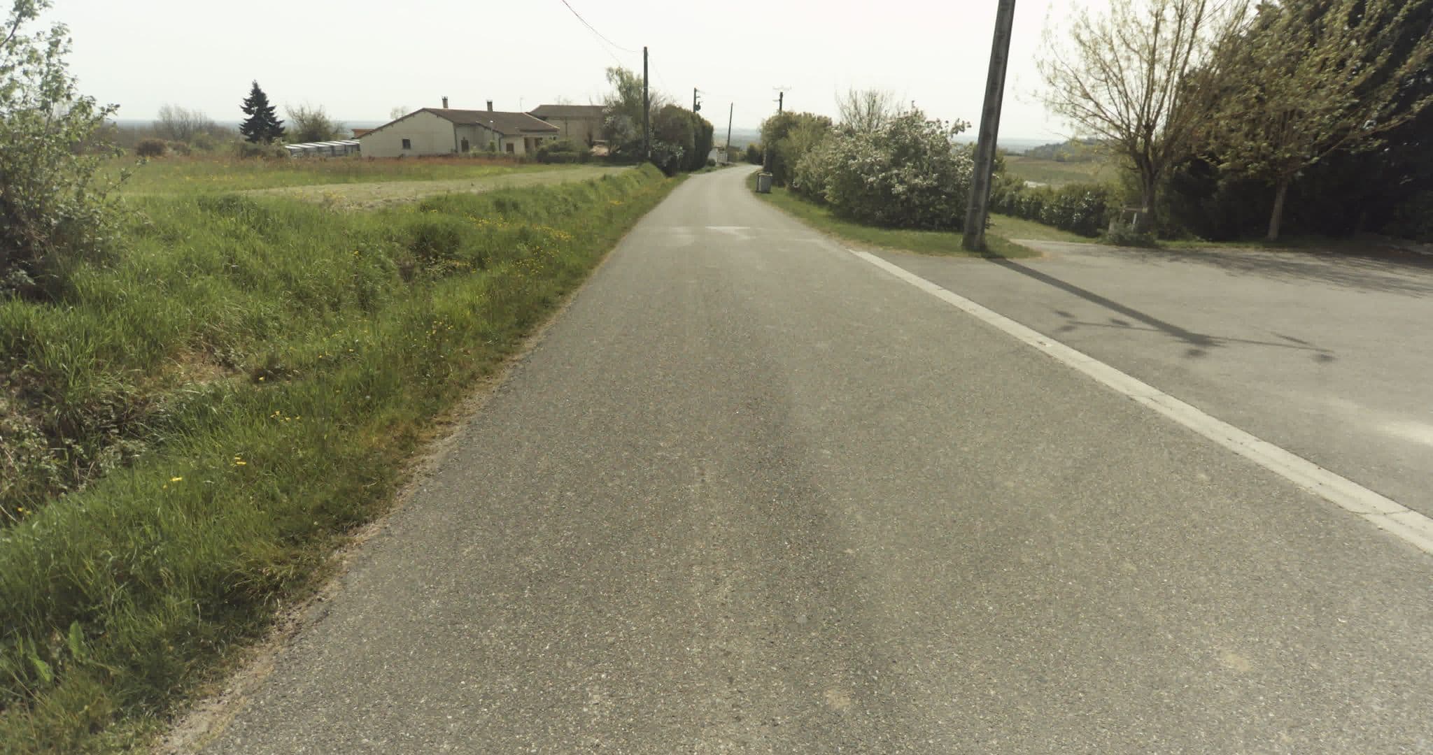 Street view near Les Crêtes de Pignols, Moissac — © sogefi (CC BY-SA · Mapillary)