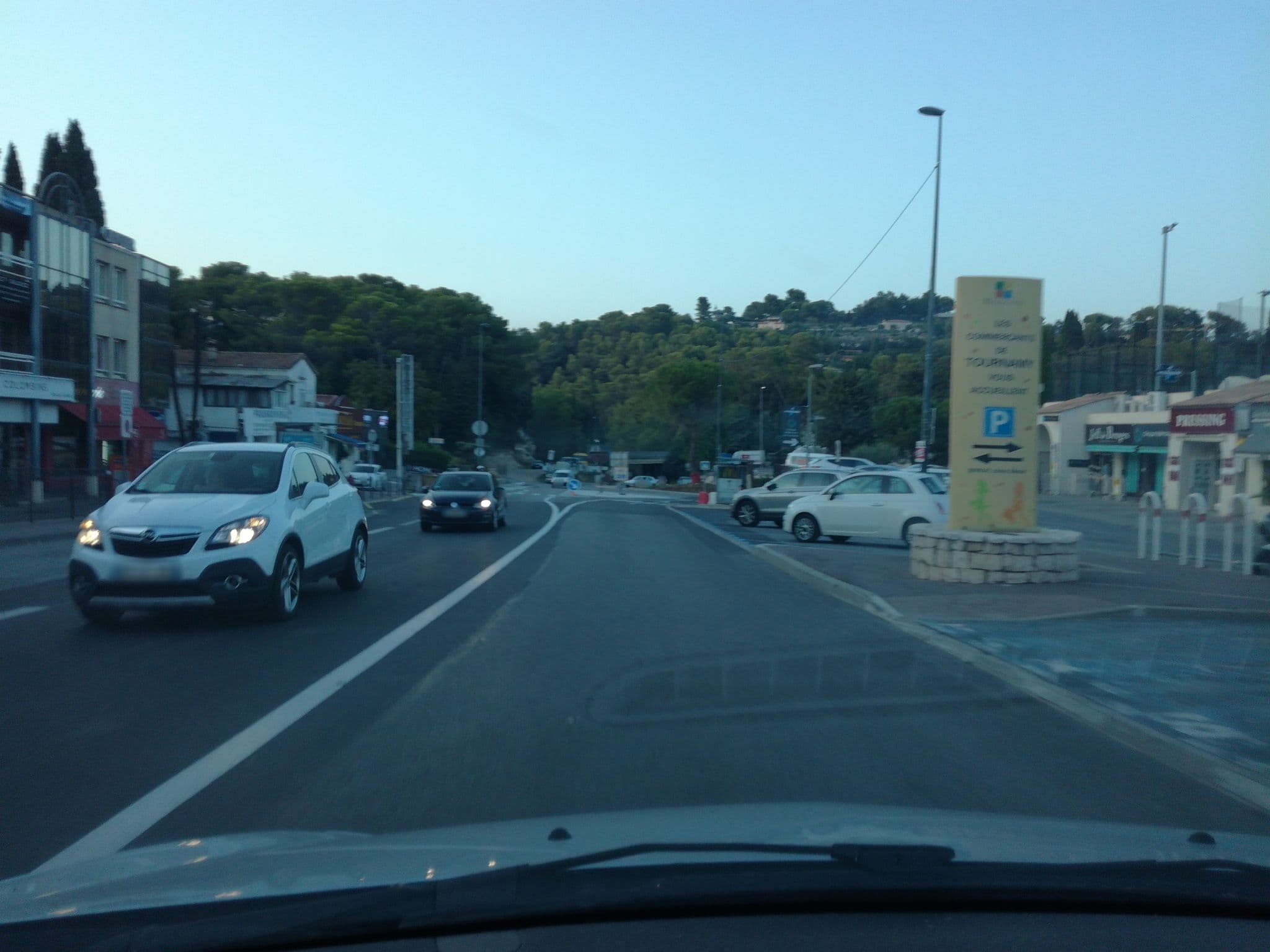 Street view near Selectour - Bleu Voyages, Mougins — © baptistemm (CC BY-SA · Mapillary)
