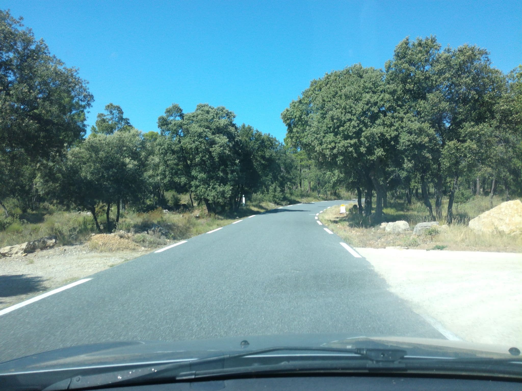 Street view near Domaine Monte Verdi, Villecroze — © baptistemm (CC BY-SA · Mapillary)