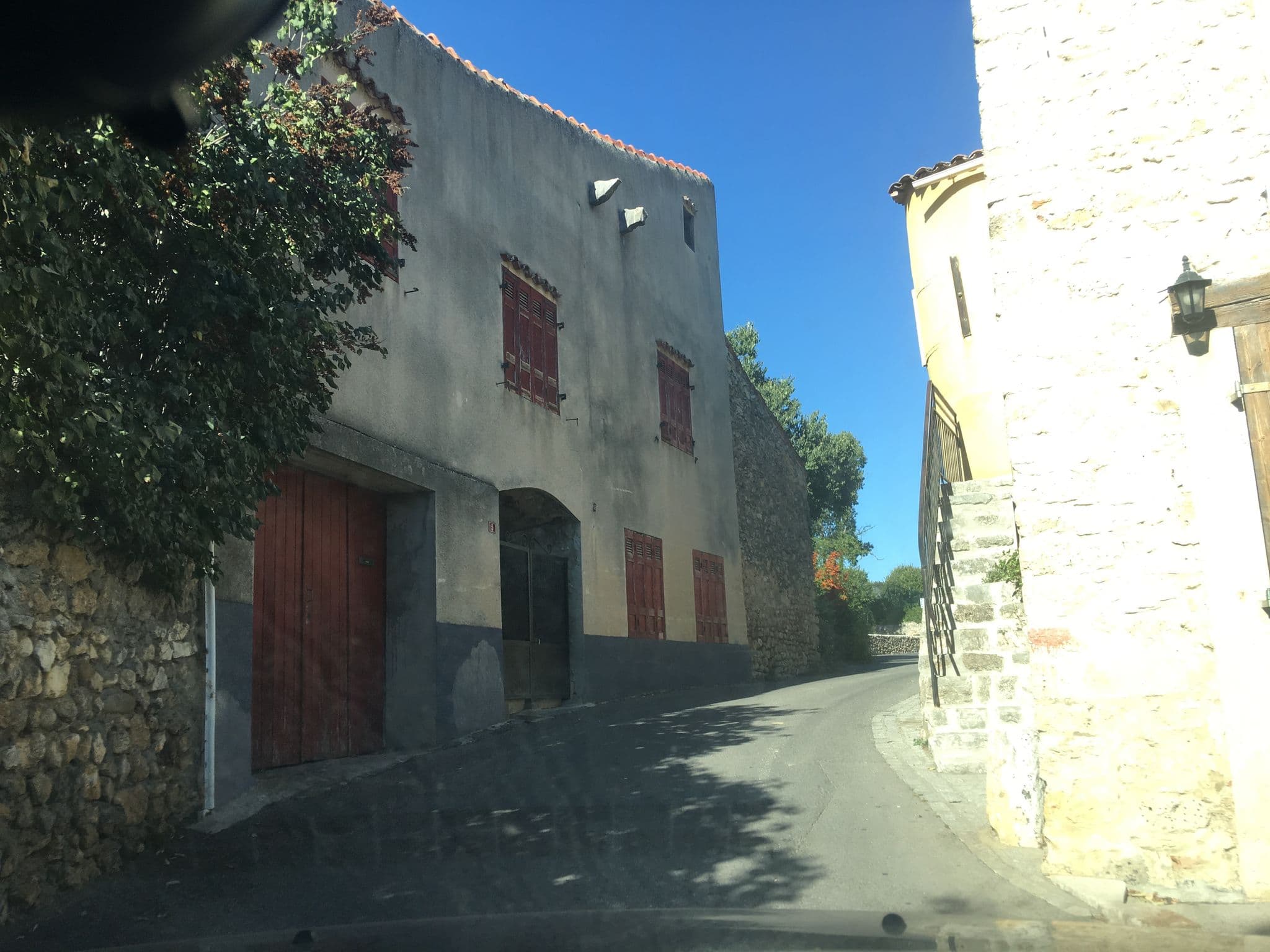Street view near Maison d'Hotes la Colombiere, Régusse — © phjarry (CC BY-SA · Mapillary)
