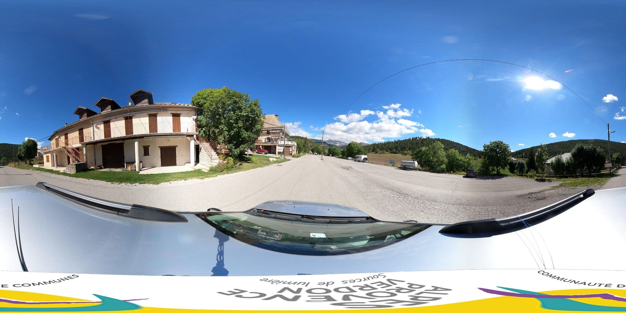 Street view near Hôtel l'Oustalet, Annot — © ccapv_germain (CC BY-SA · Mapillary)