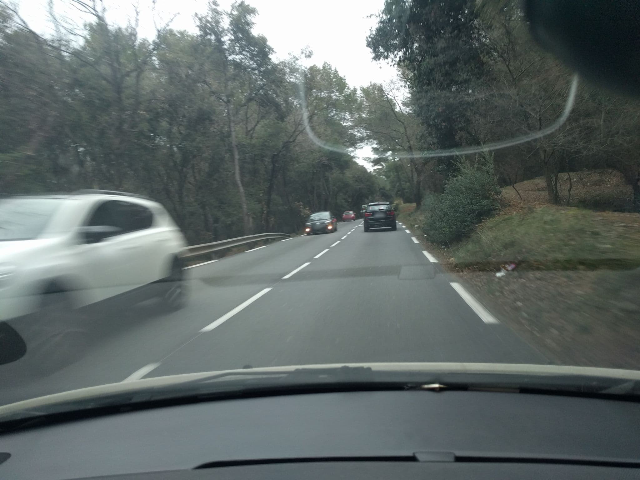 Street view near Manoir de l'Etang, Vallauris — © baptistemm (CC BY-SA · Mapillary)